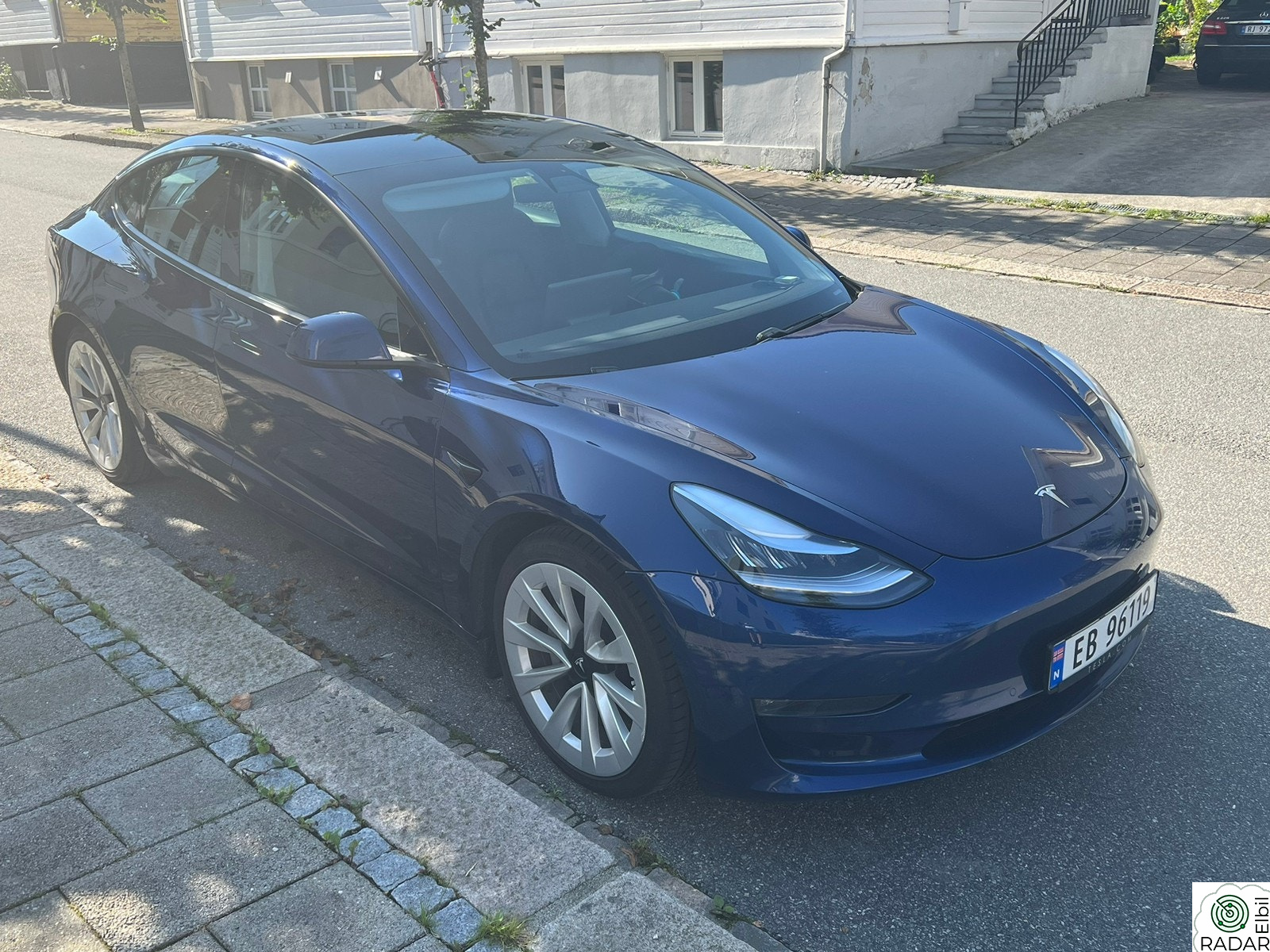 TESLA Model 3 Long Range AWD