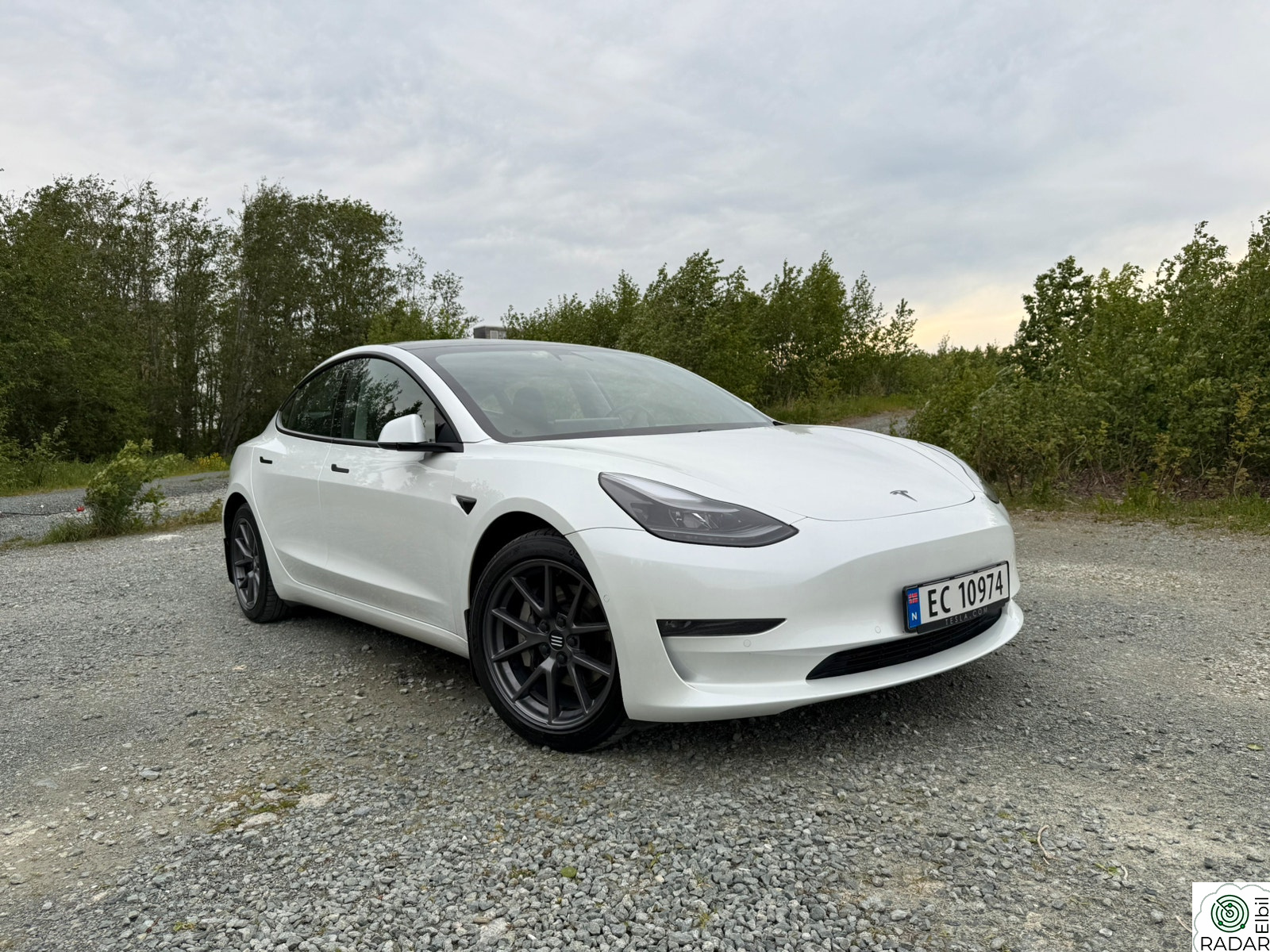 TESLA Model 3 AWD | Long Range | Krok | 1 Eier | Nylig EU OK