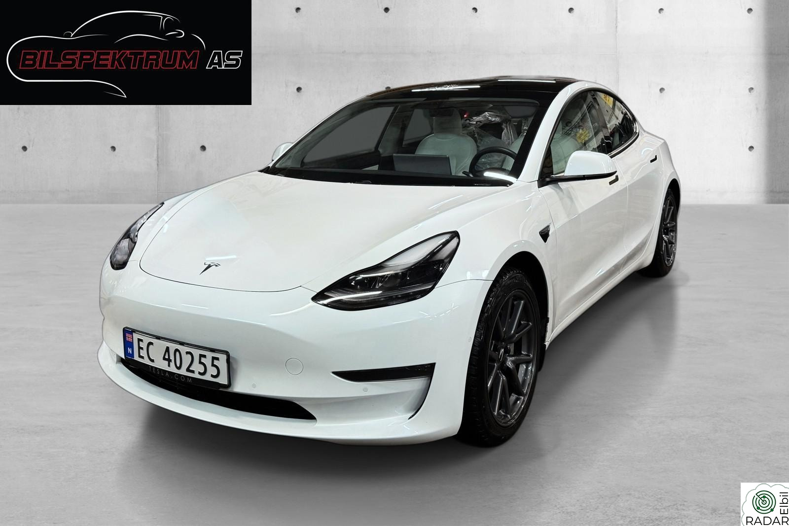 TESLA Model 3 Long-Range AWD // 1-Eier, Eu2027, Premium, AP, V.pumpe+