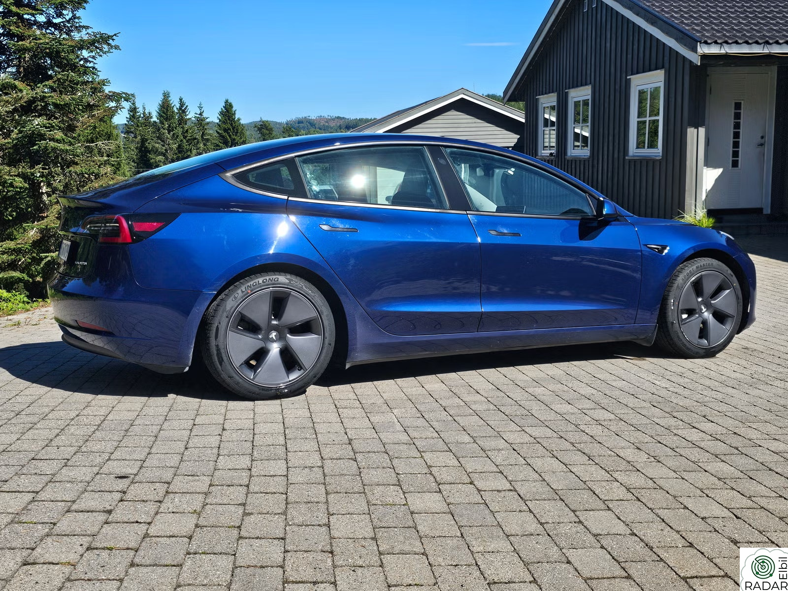TESLA Model 3 Long Range AWD