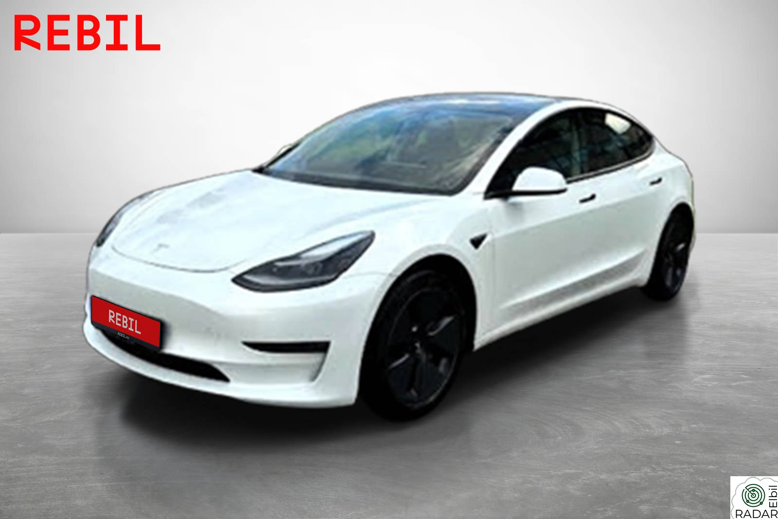 TESLA Model 3 614 km/Long Range/AWD/Autopilot,/V.Pumpe/Pano/Krok