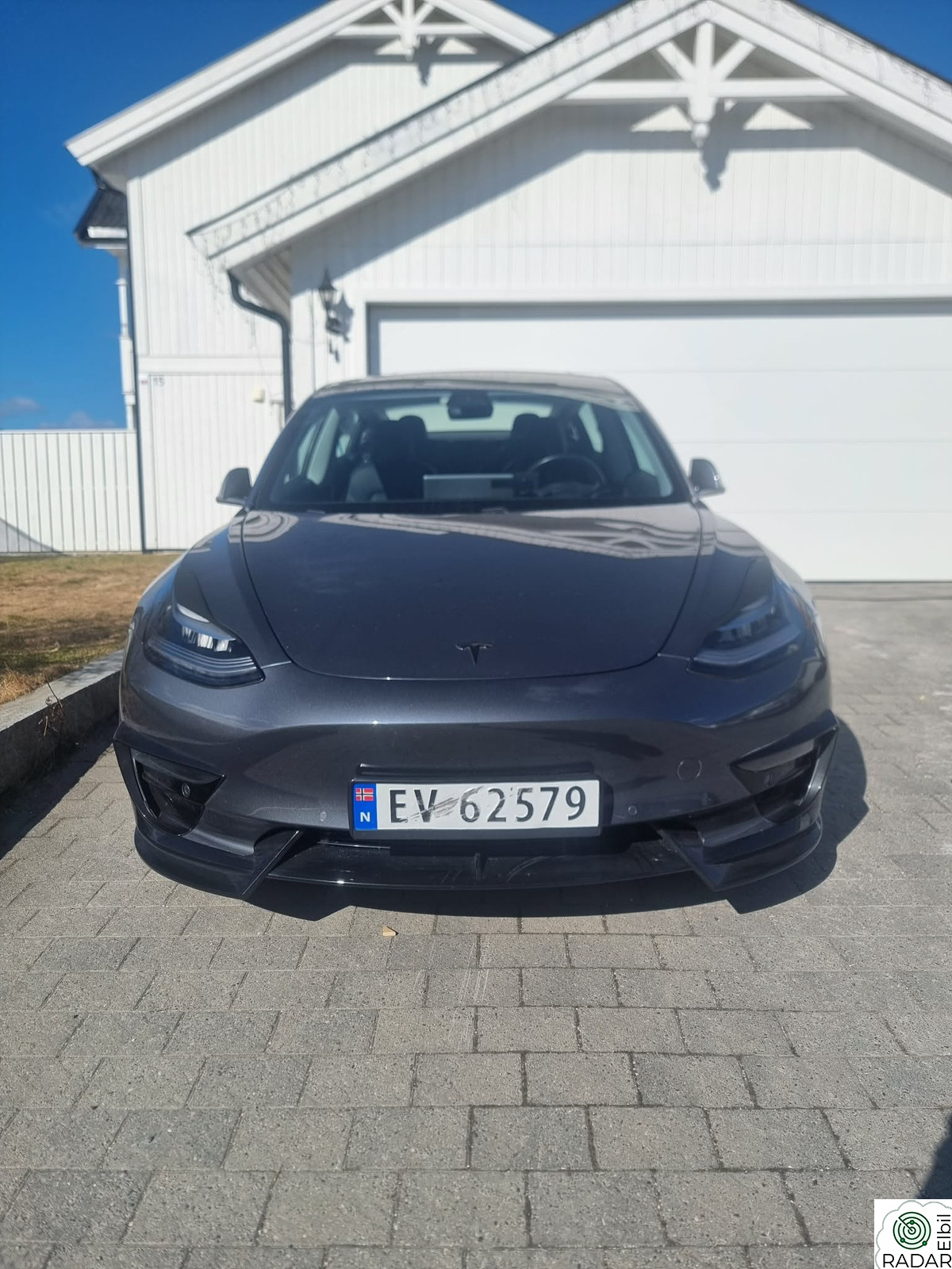 TESLA Model 3 Long Range AWD