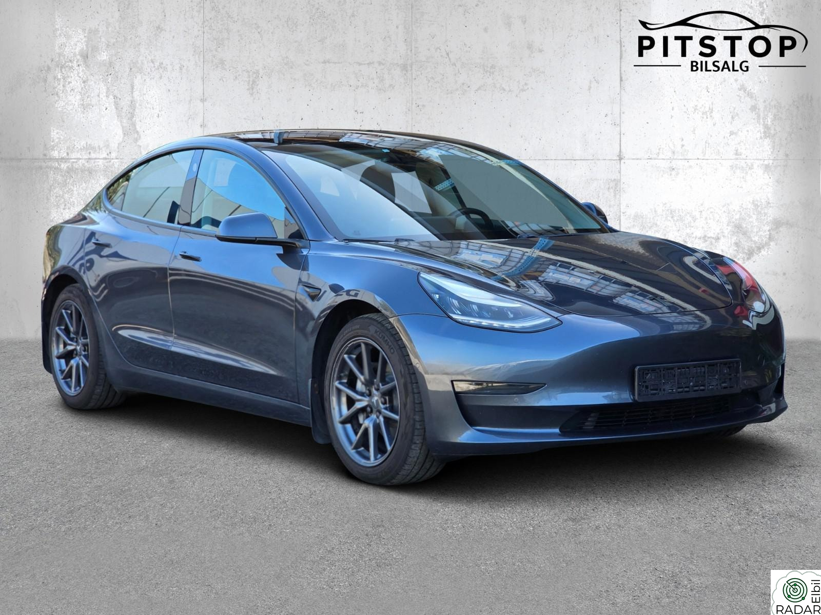 TESLA Model 3 AWD LR 560km AutoPilot Premium Skinn Panorama Euok08/28