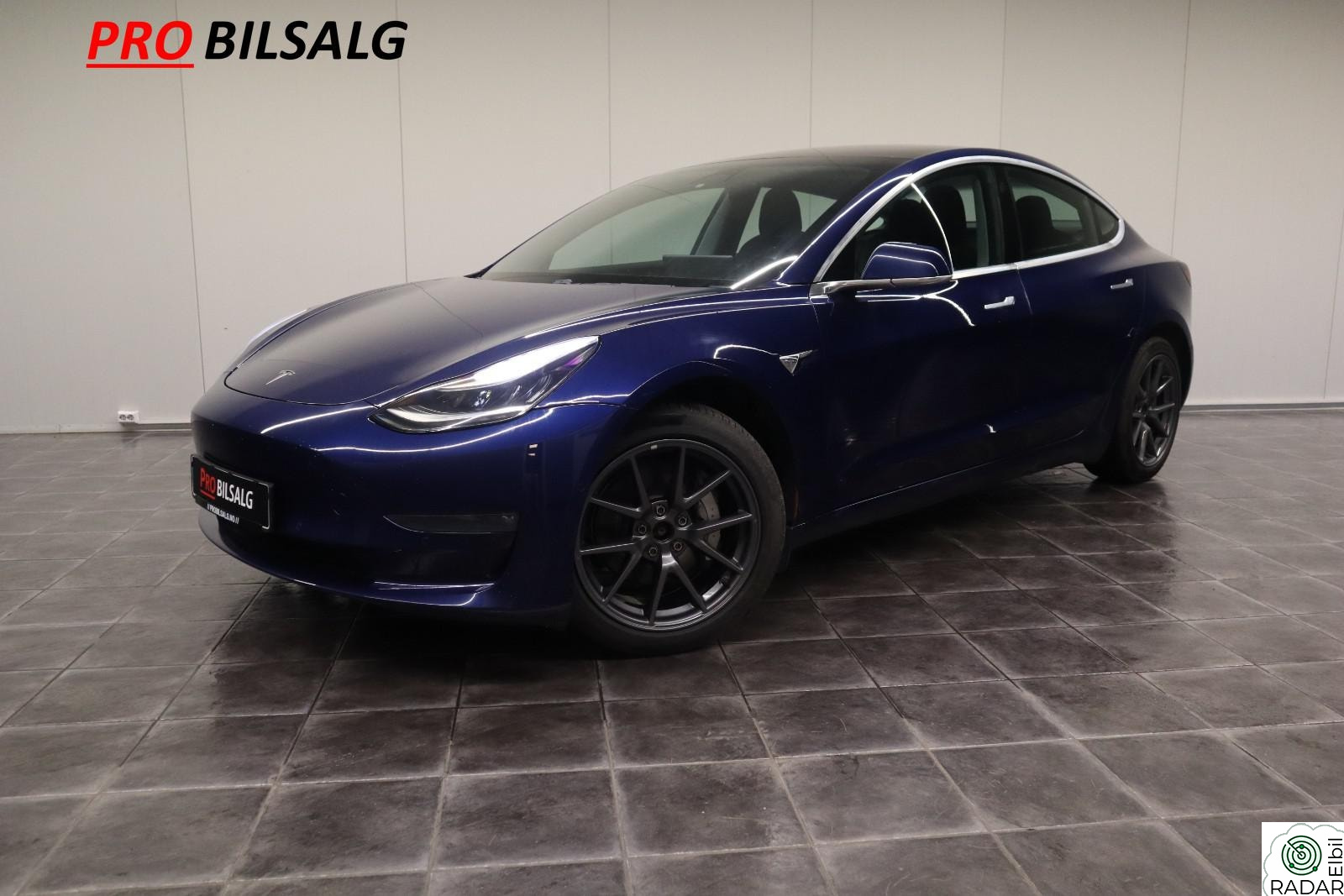 TESLA Model 3 AWD LONG RANGE 560 KM/FSD 3 AUTOPILOT/360 KAMERA/PANO