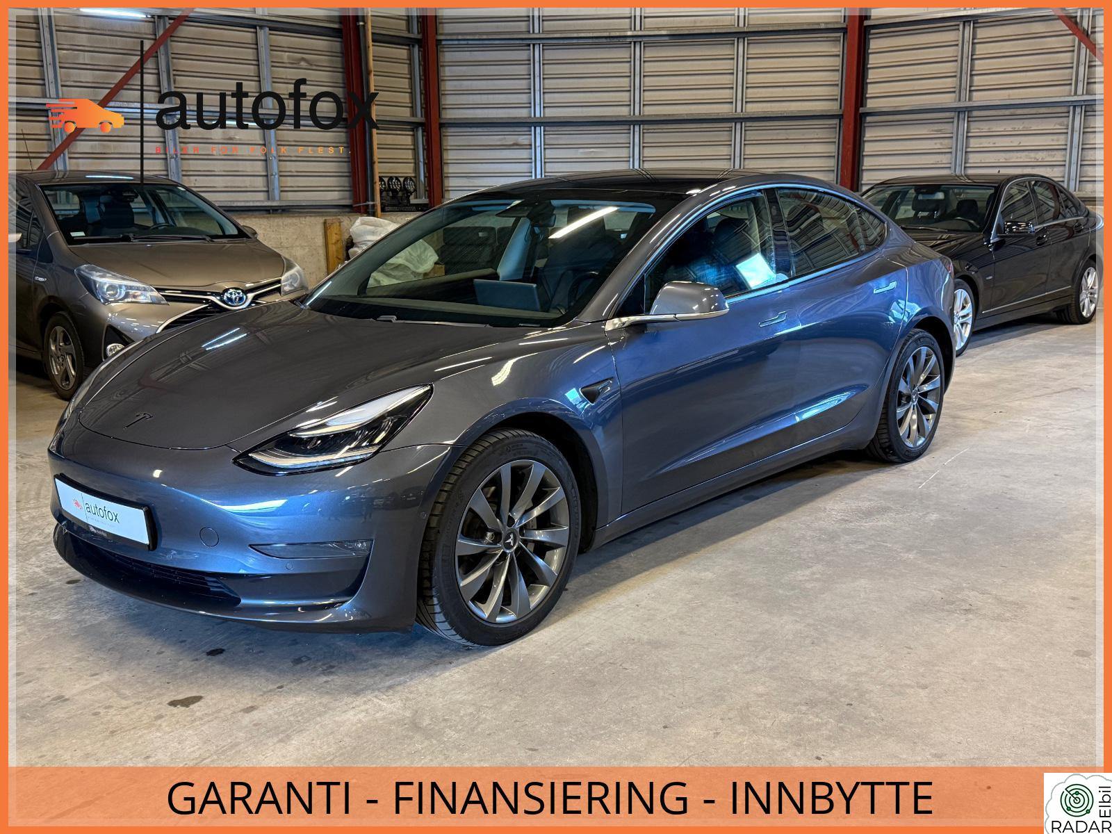 TESLA Model 3 Long Range/Helskinn/Panorama/S+V hjul/Navi/360 kamera++