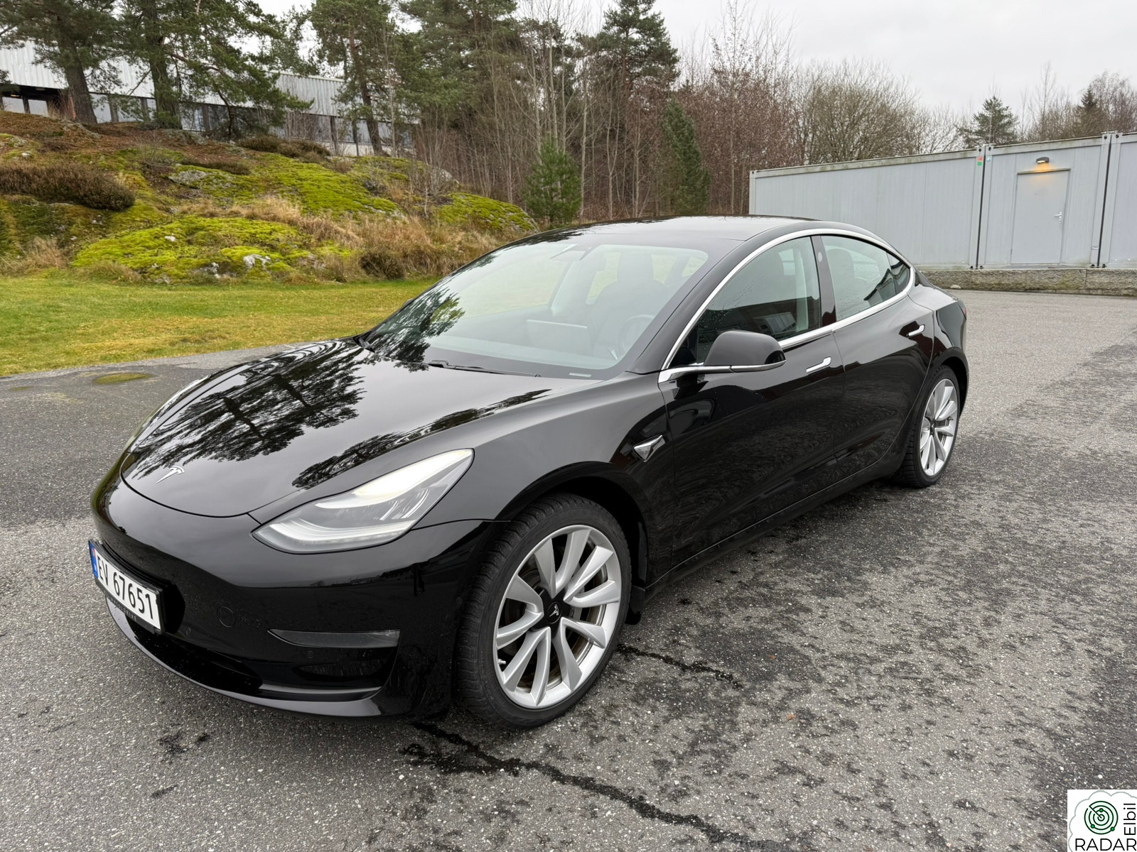 TESLA Model 3 Long Range AWD