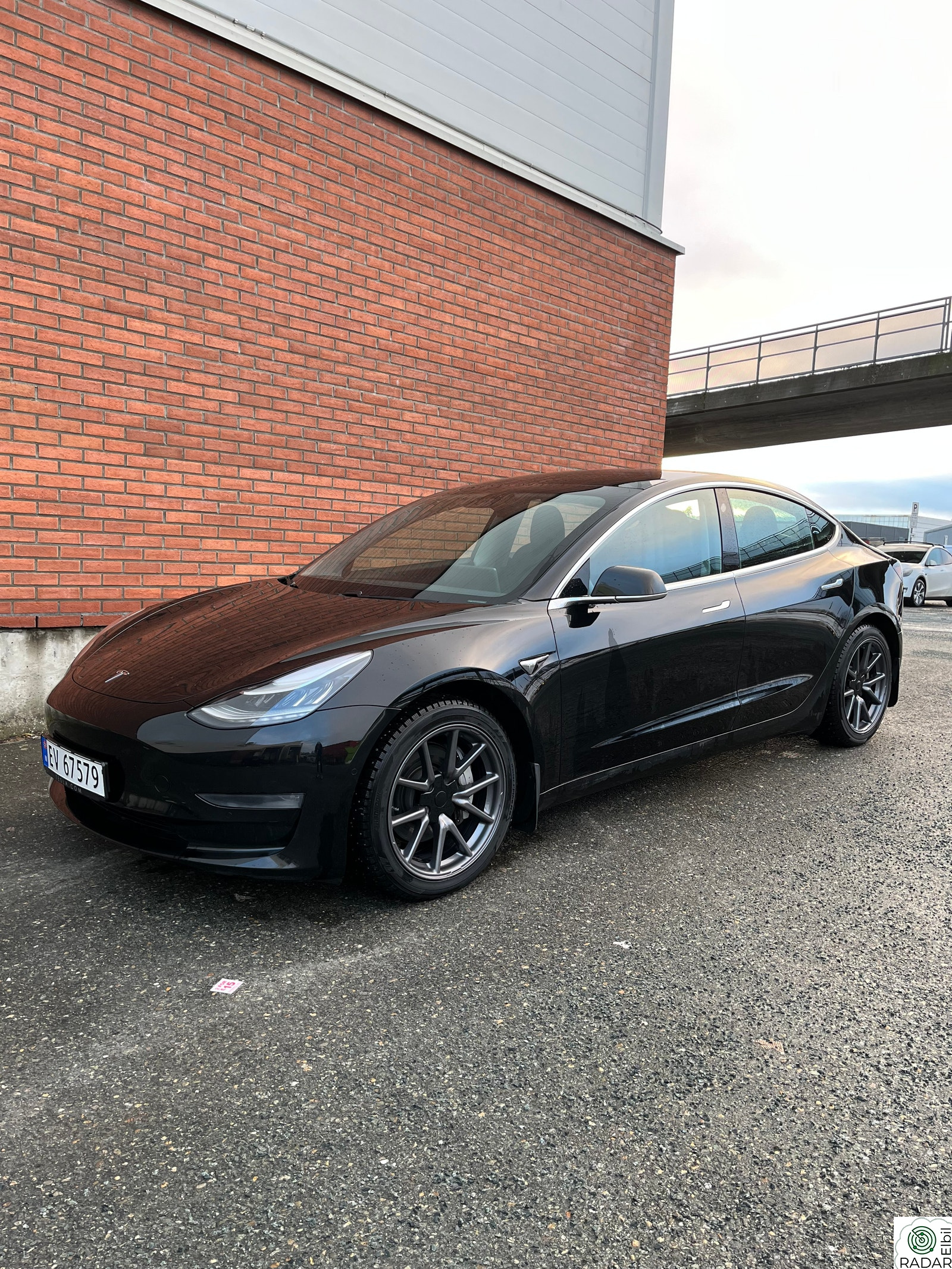 TESLA Model 3 Long Range AWD