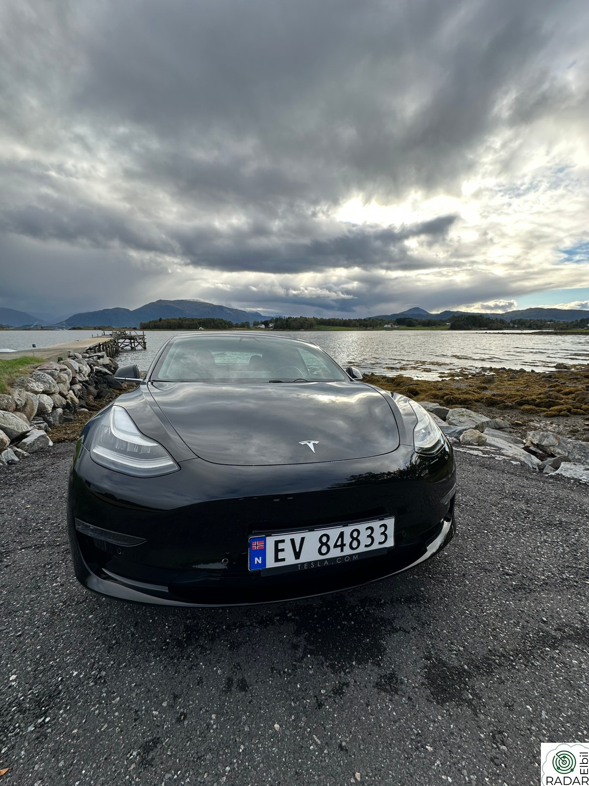 TESLA Model 3 Long Range AWD