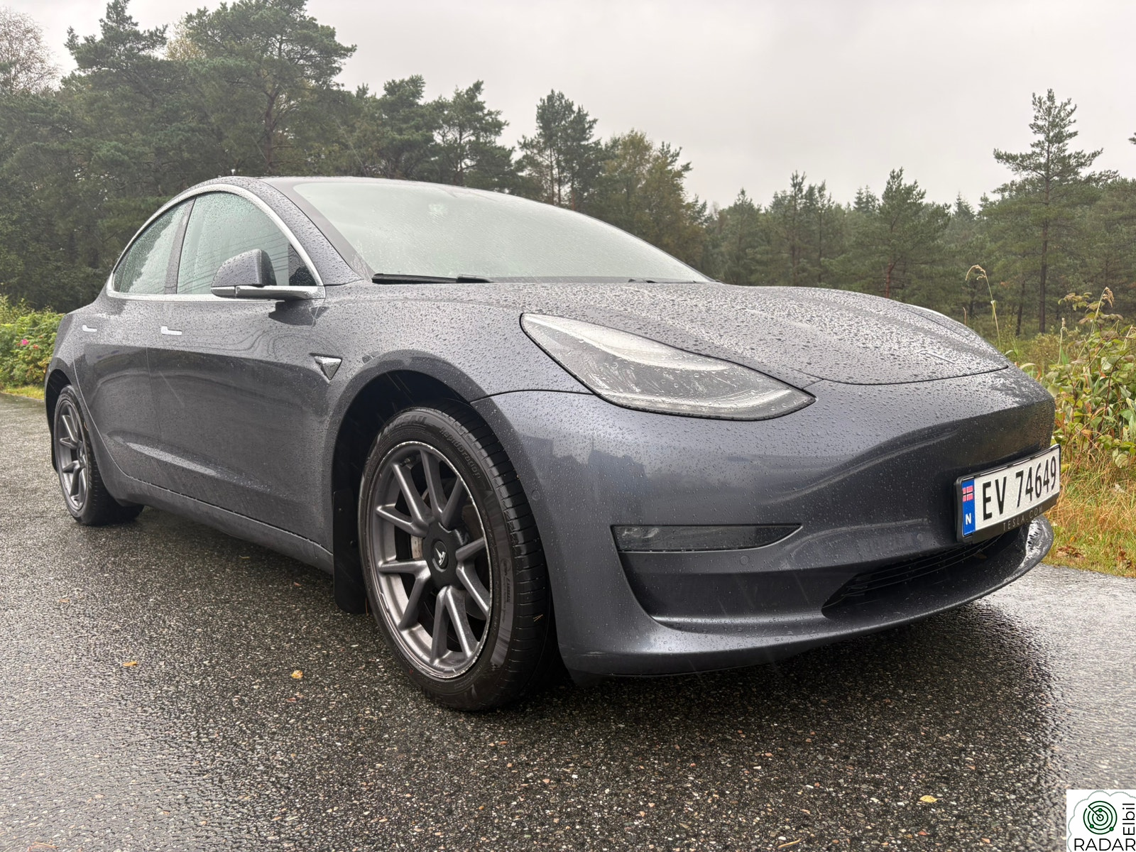 TESLA Model 3 Long Range AWD