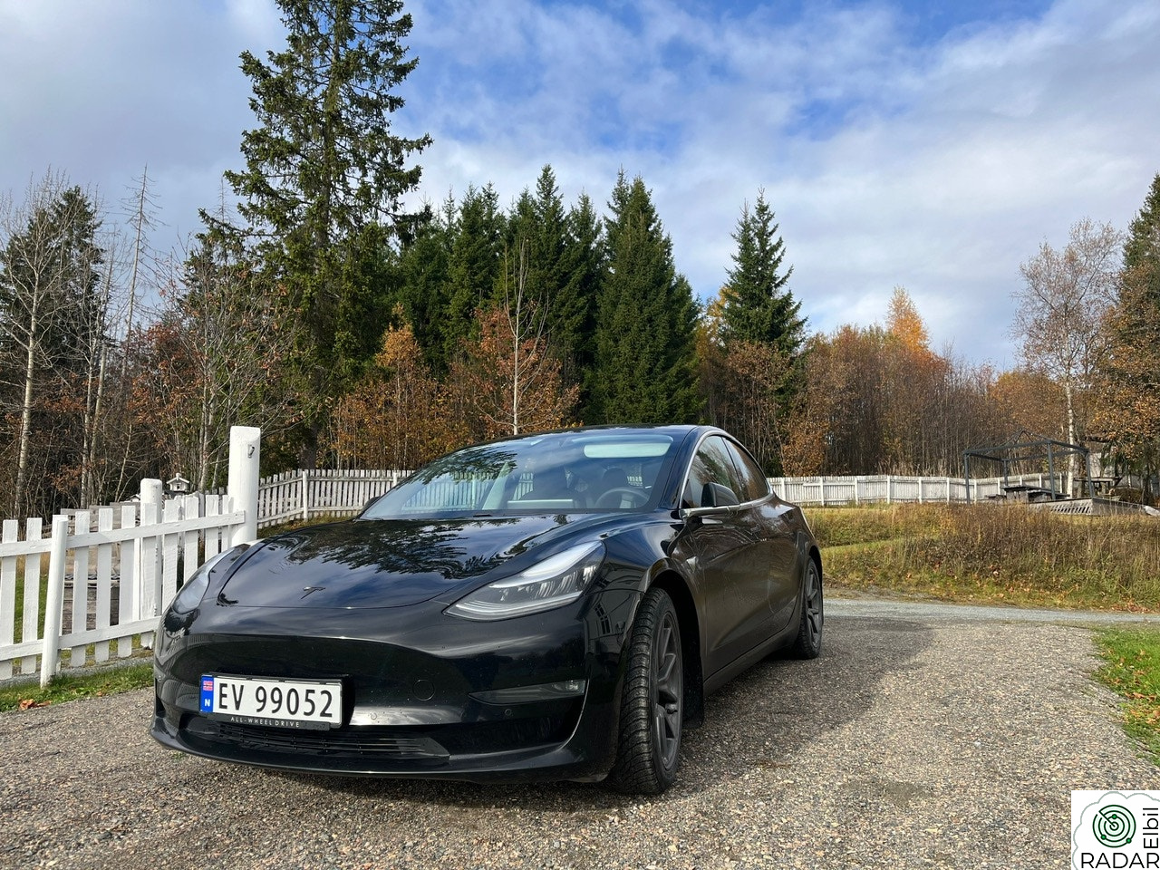 TESLA Model 3 Long Range AWD