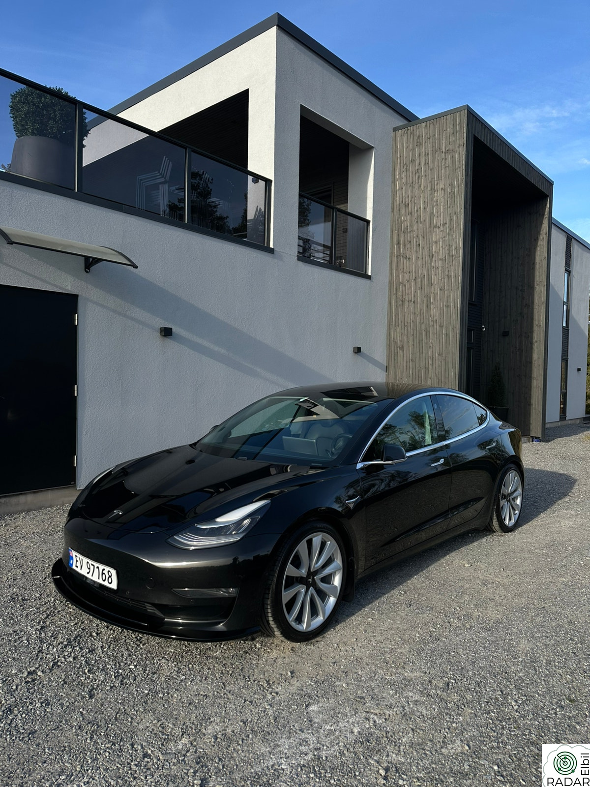 TESLA Model 3 Performance AWD