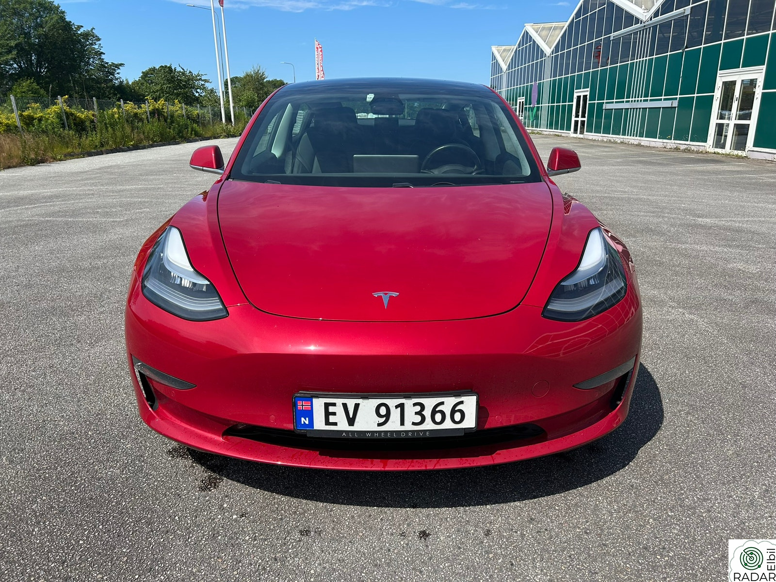 TESLA Model 3 Long Range AWD