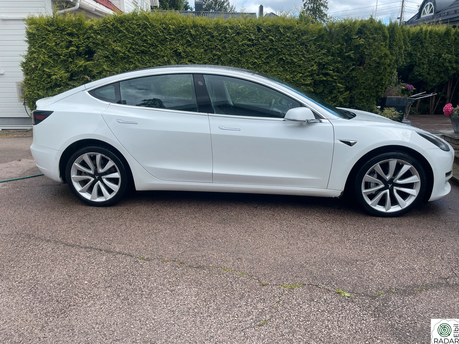 TESLA Model 3 Long Range AWD