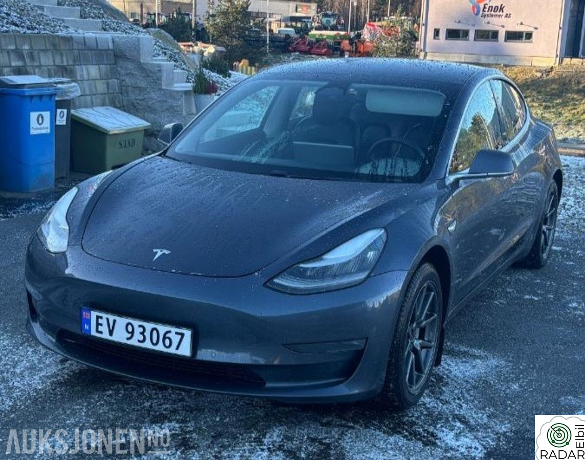 TESLA Model 3 Long Range Dual Motor ADAPTIV CRUISEKONTROLL PANORAMA H