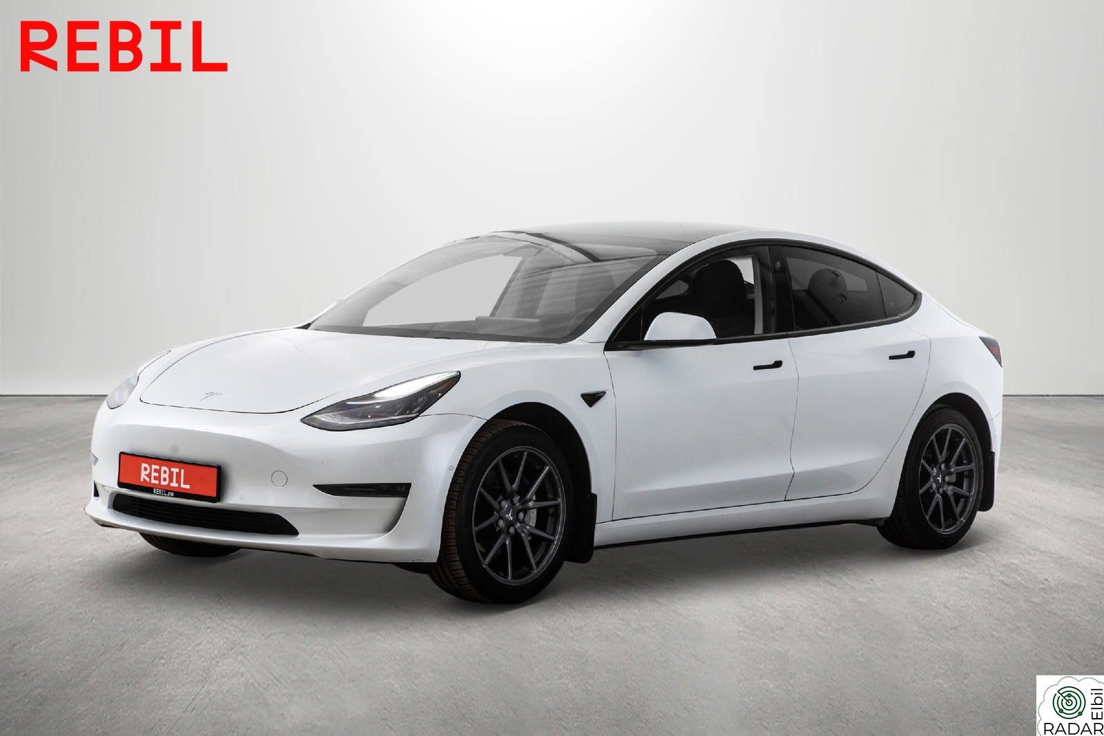 TESLA Model 3 560km (WLTP)/LR/AWD/MCU2/Navi/R.kam/Pano/AP