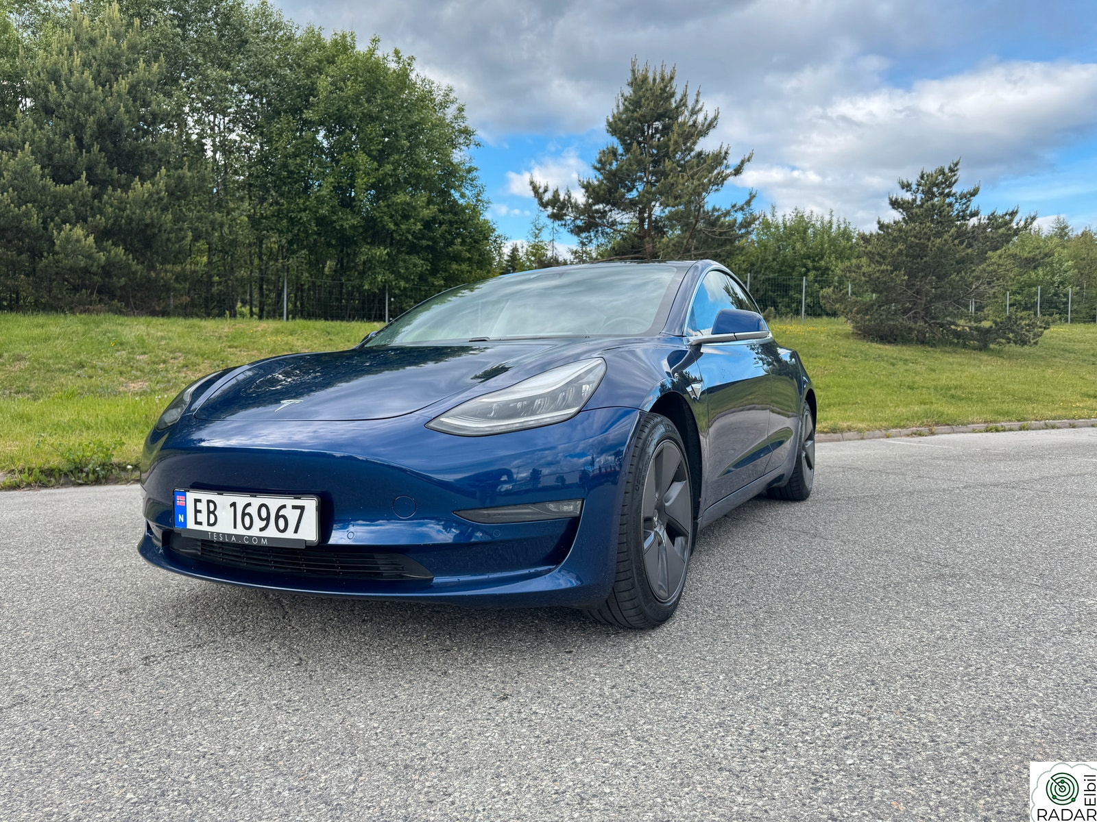 TESLA Model 3 Long Range AWD