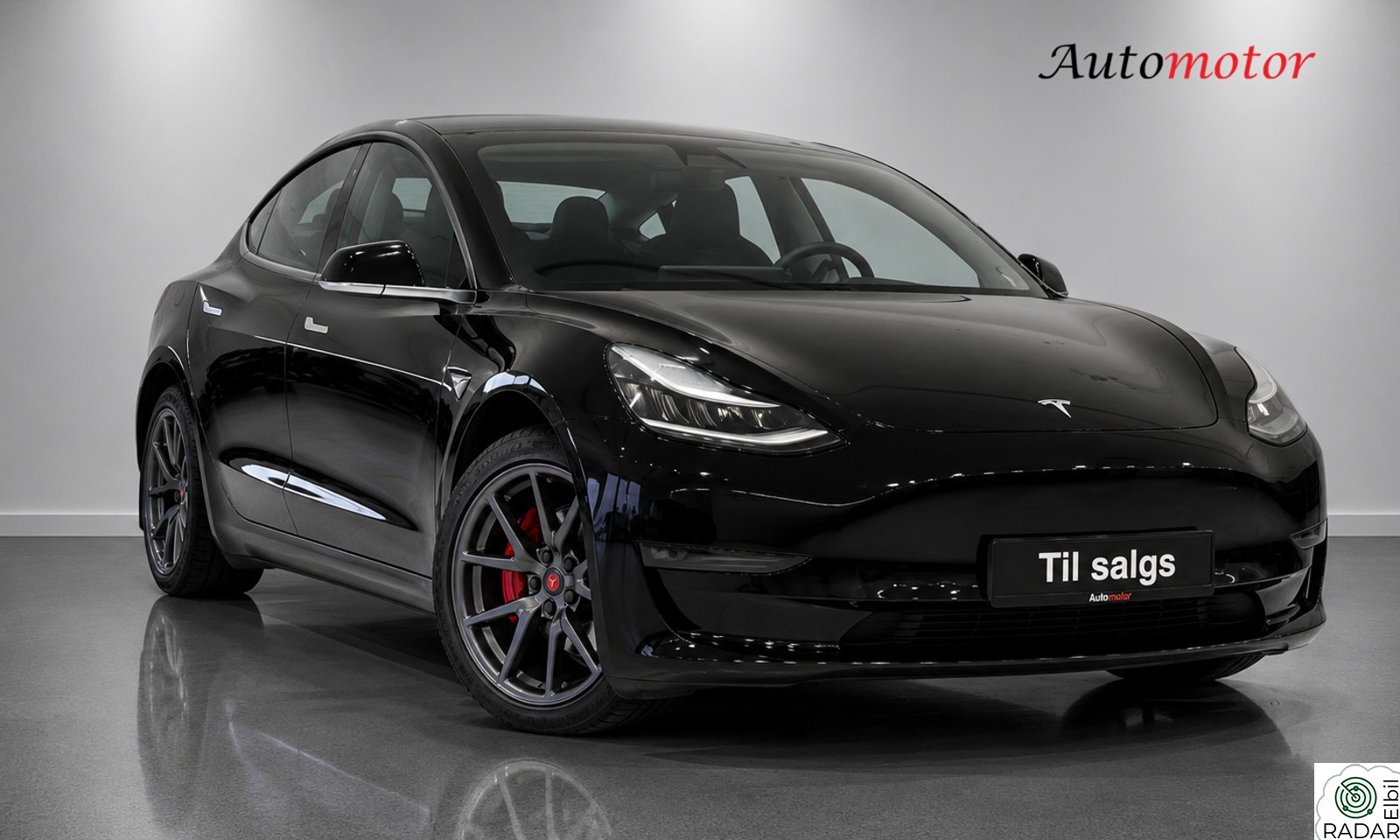 TESLA Model 3 Long Range/560KM/492Hk/4X4/Navi/360kam/Autopilot/Krok