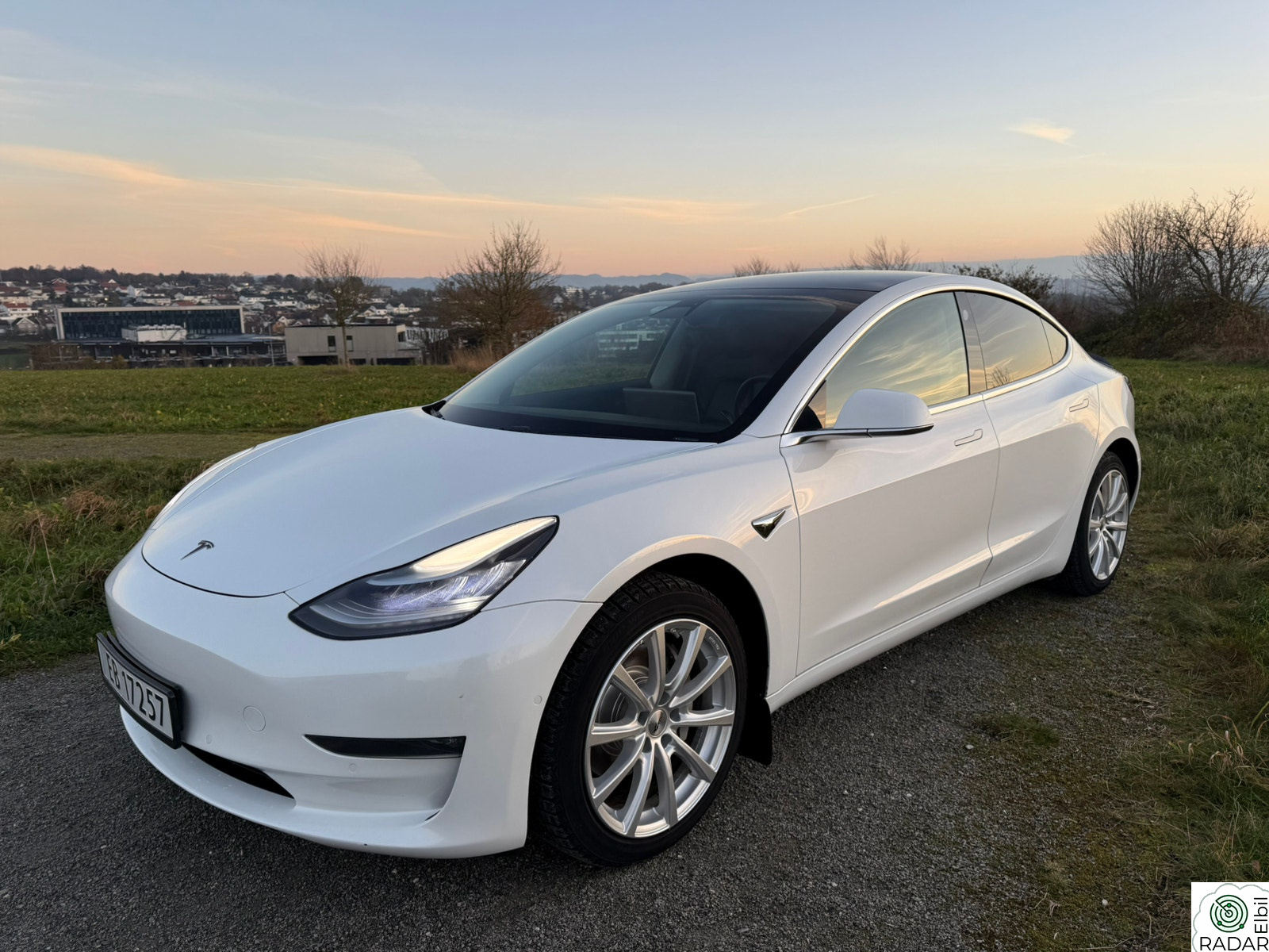 TESLA Model 3 Long Range AWD