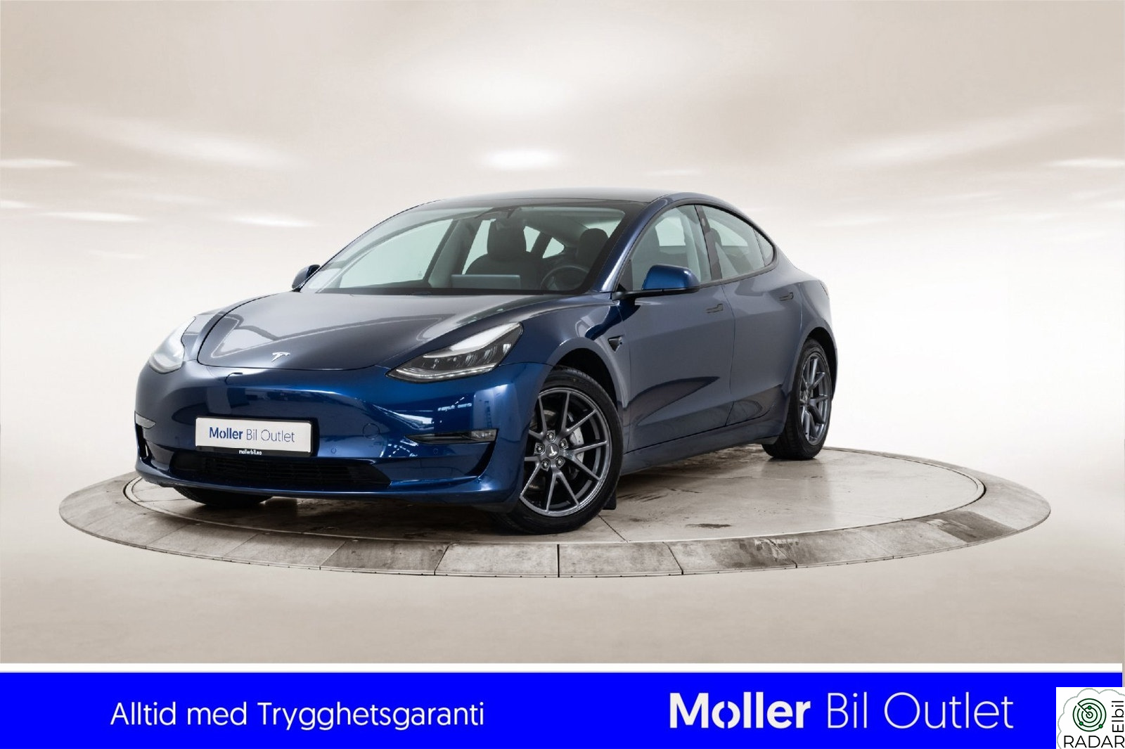 TESLA Model 3 Long Range AWD - Pano, R.Kam, ACC, Navi