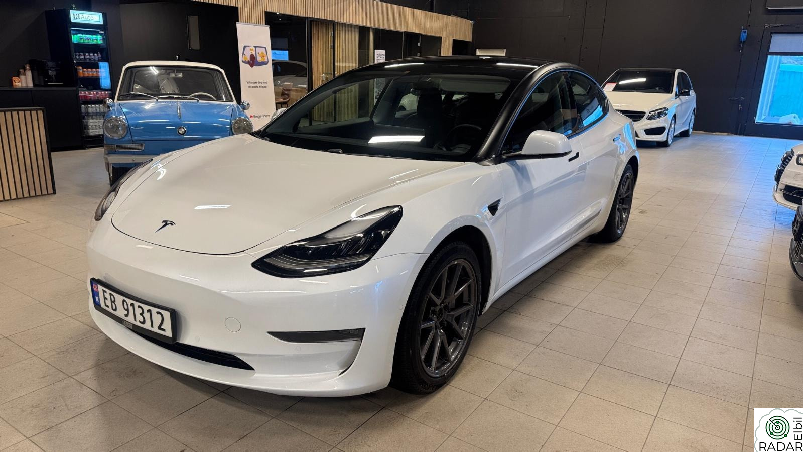 TESLA Model 3 Krok/ EL-Bakluke/ Longe Range/ 4x4/ NYE DEKK