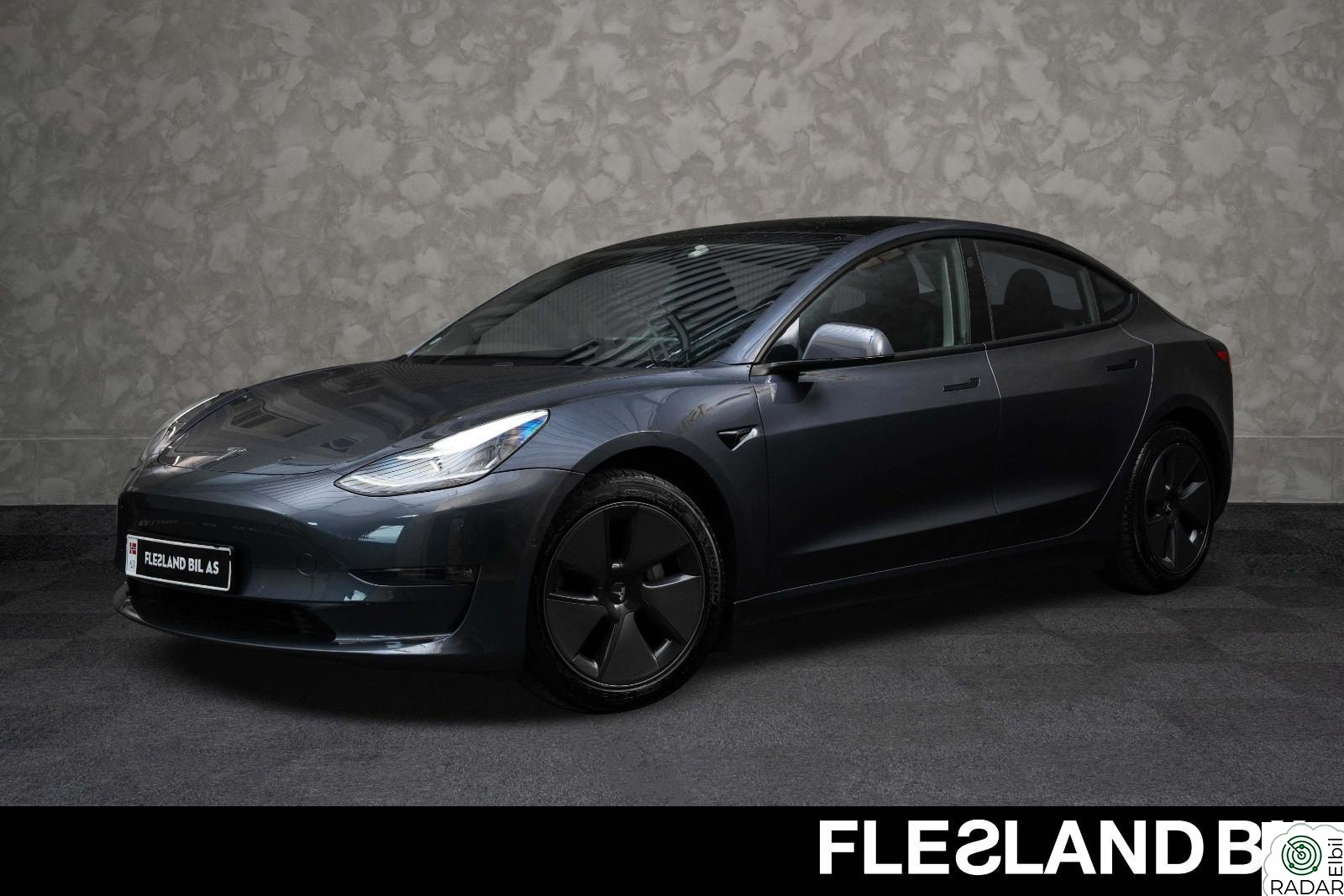TESLA Model 3 LONG RANGE 580KM/AWD/NAVI/PANO/R.KAM/EU OK 2028/S+V