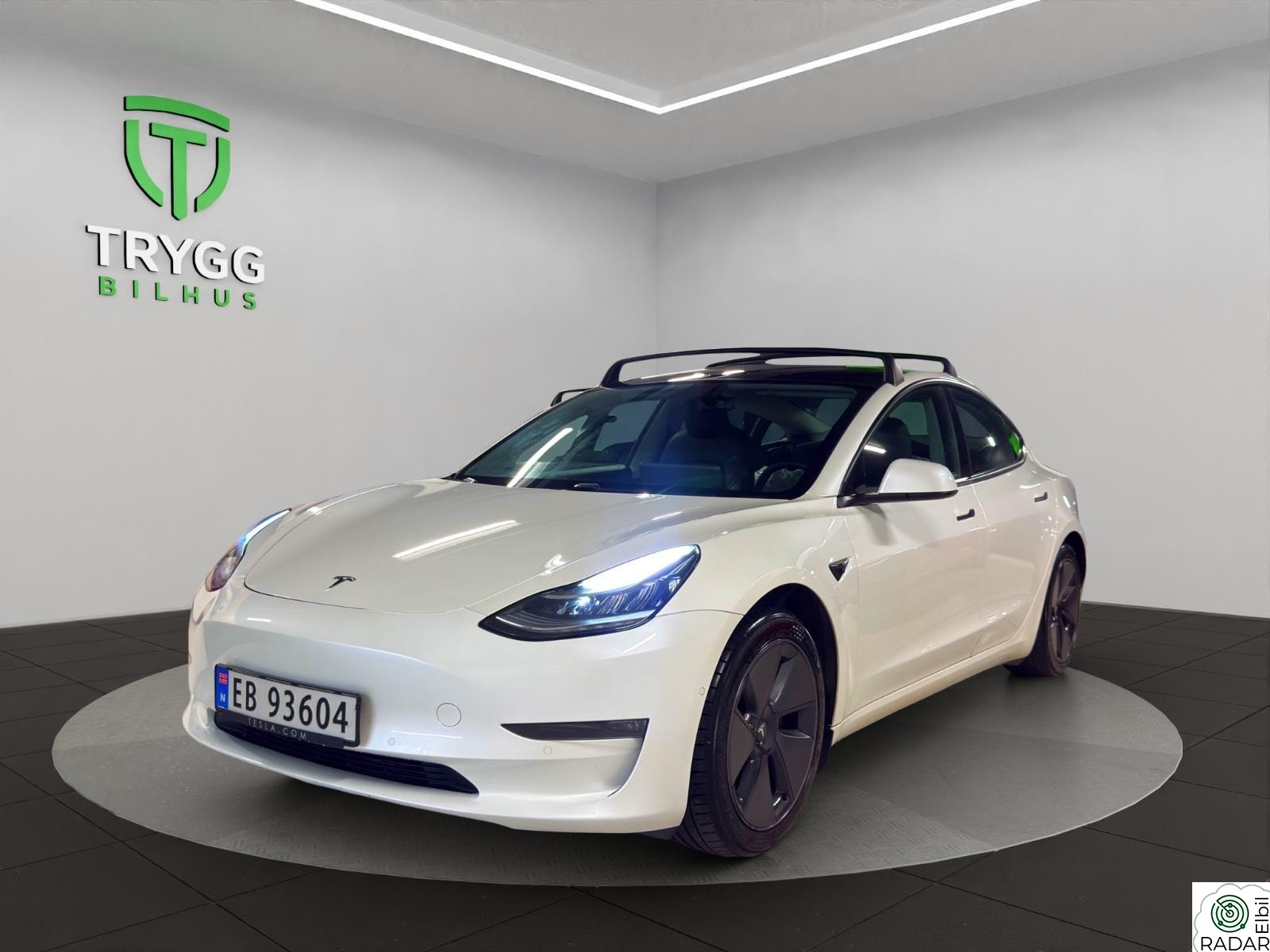TESLA Model 3 Long Range AWD / Ny-EU / Hengerfeste / Takstativ /