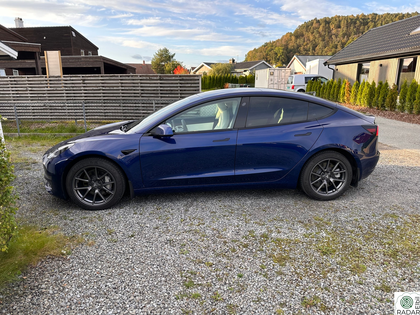 TESLA Model 3 Long Range AWD