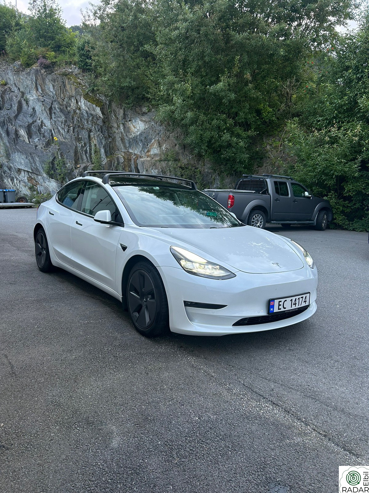 TESLA Model 3 Long Range AWD