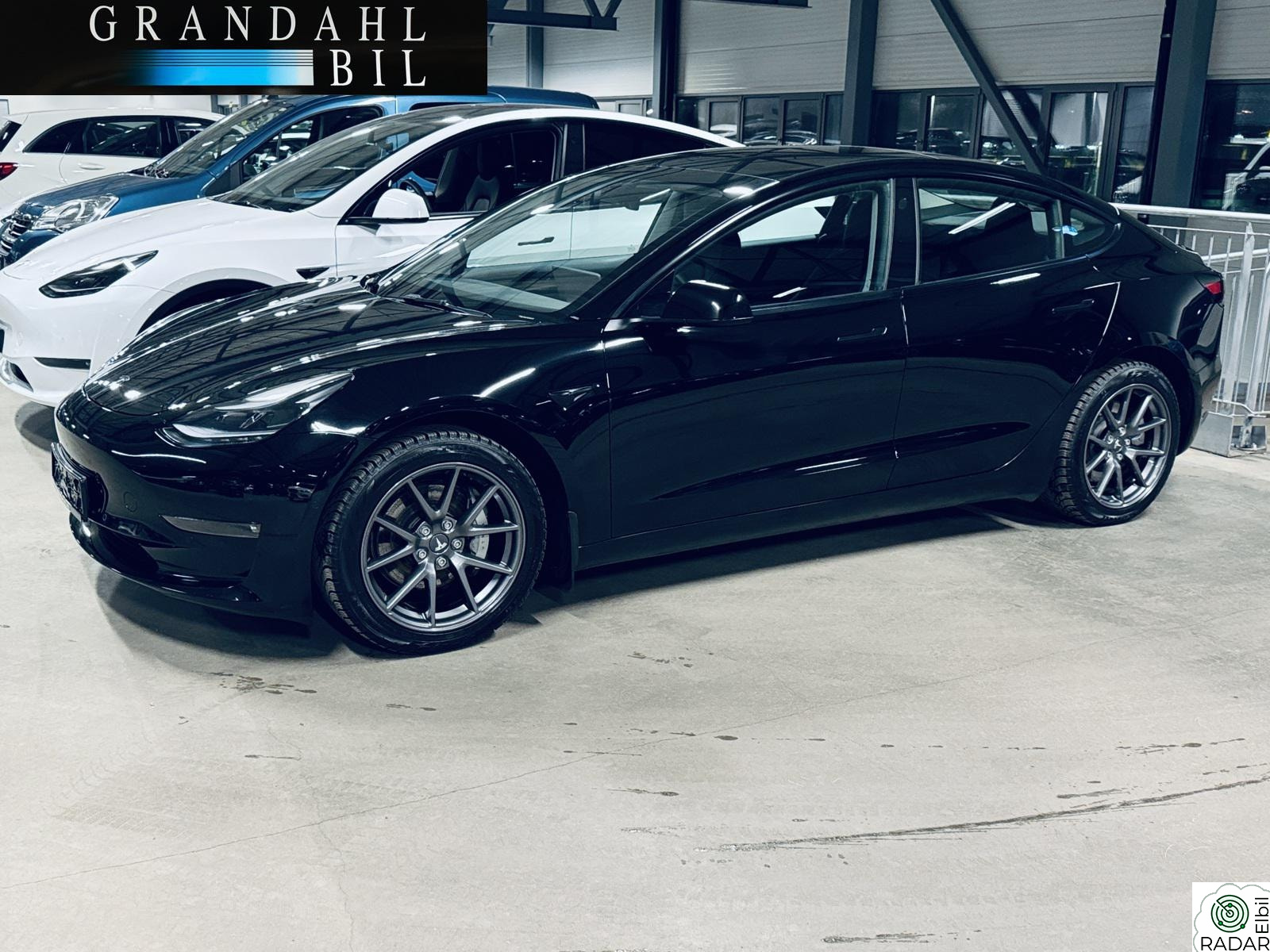 TESLA Model 3 LR - 4WD - Varmepumpe - Krok - Leasing firma /privat