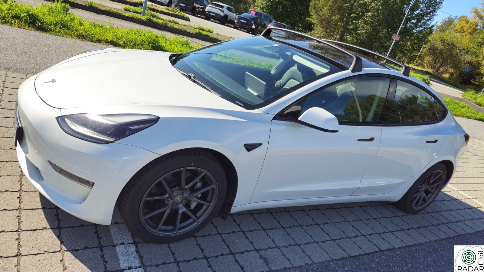 TESLA Model 3 Long Range AWD