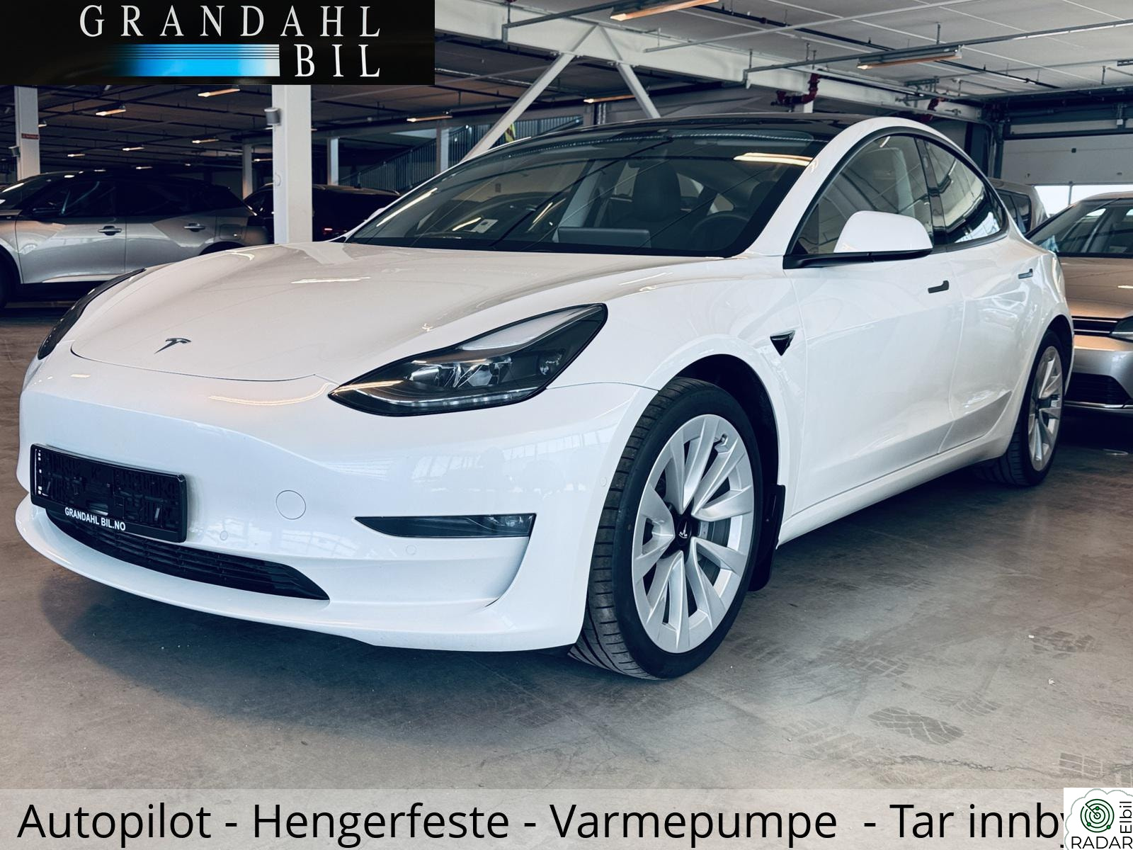 TESLA Model 3 LR - 4WD - Varmepumpe - Hengerfeste - Tar innbytte
