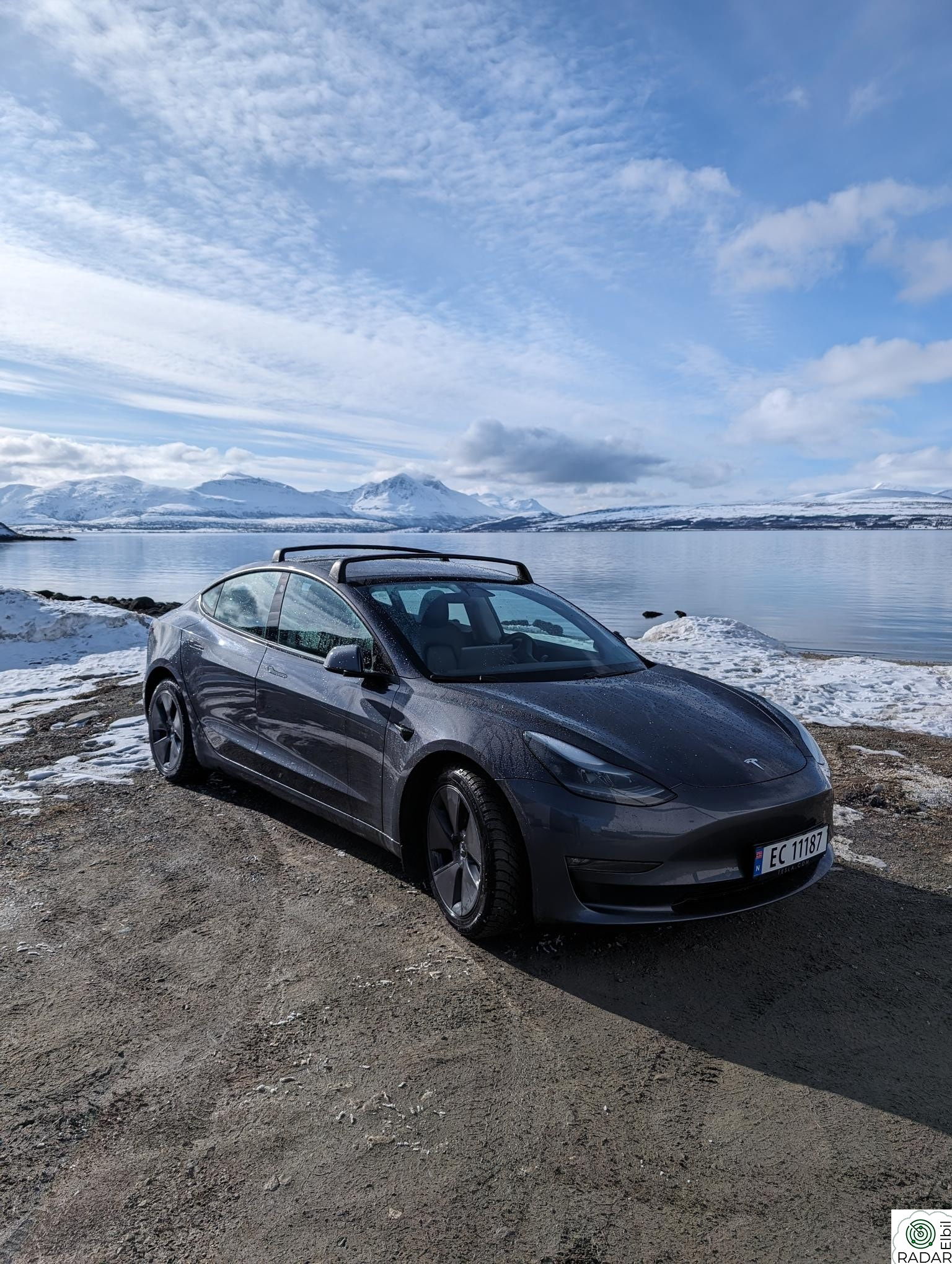 TESLA Model 3 Long Range AWD/FSD/krok/varmepumpe/rails