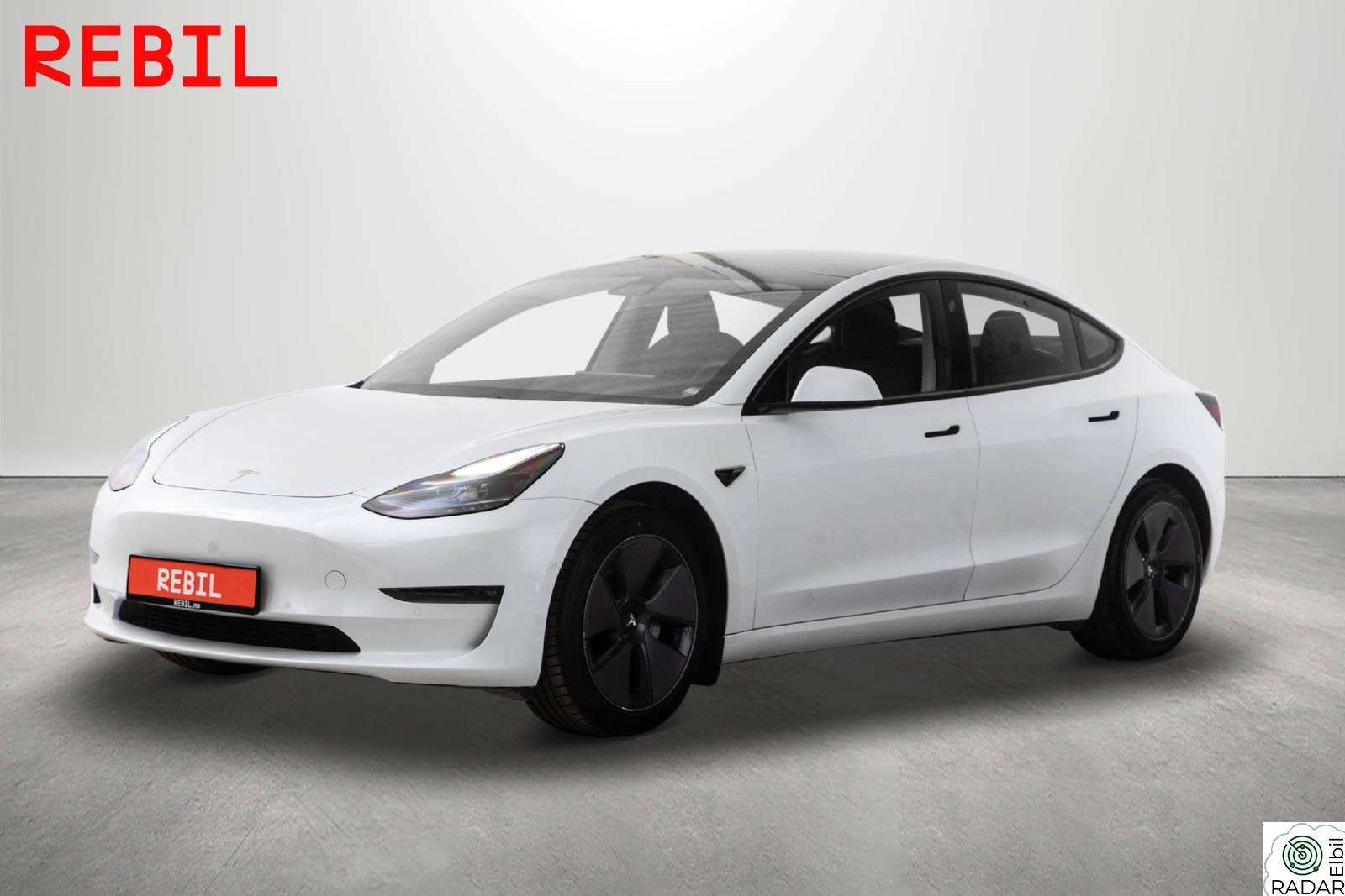 TESLA Model 3 614km/LR/AWD/MCU2/Krok/Navi/R.kam/Pano/AP/Memory/V.pump