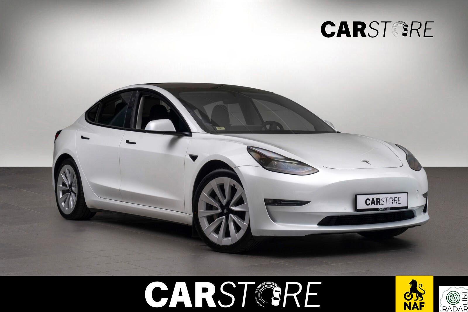 TESLA Model 3 Long Range AWD Autopilot/Navi/Skinn/Varmepumpe