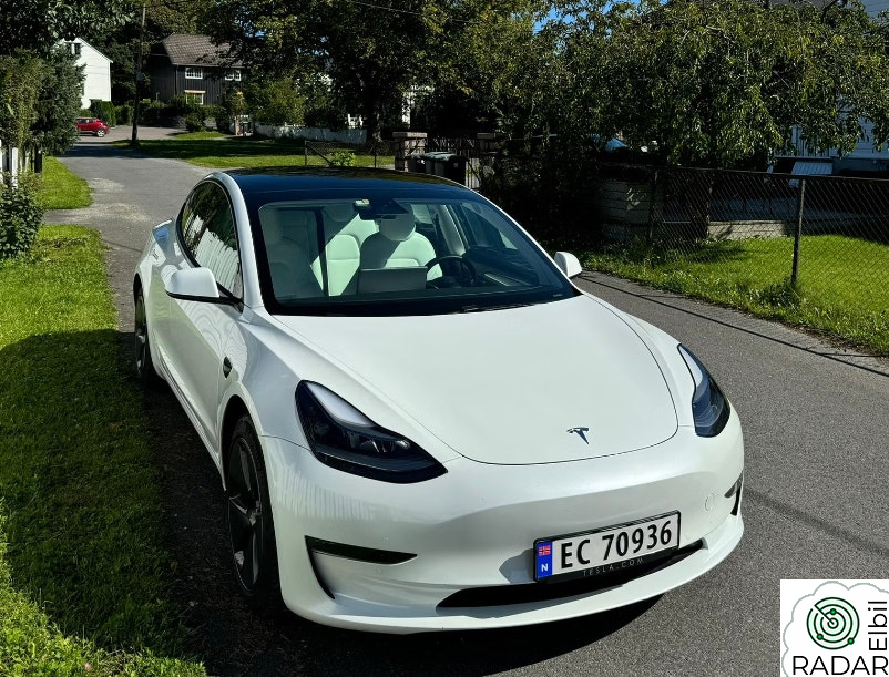 TESLA Model 3 Long Range AWD