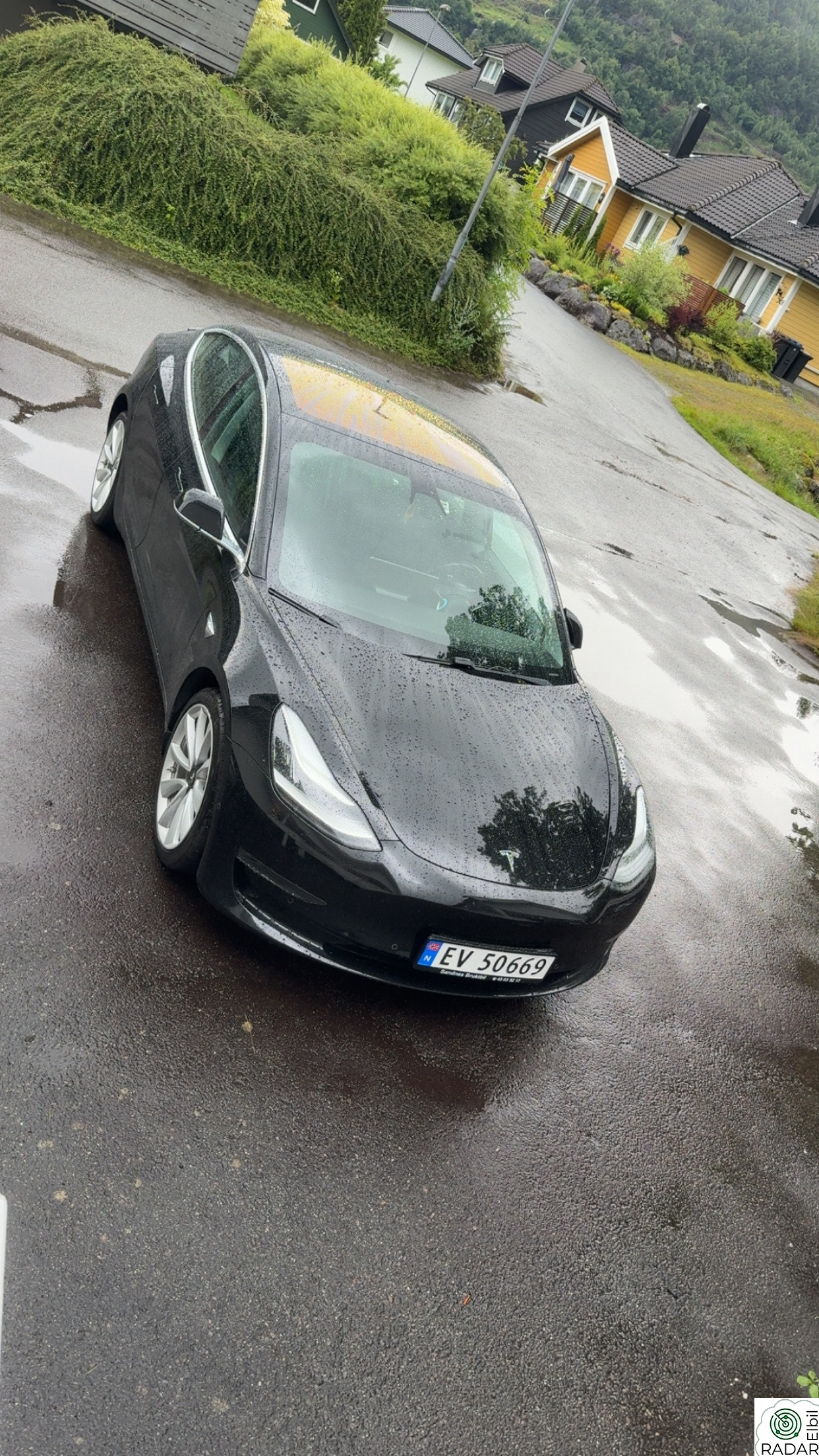 TESLA Model 3 Long Range AWD