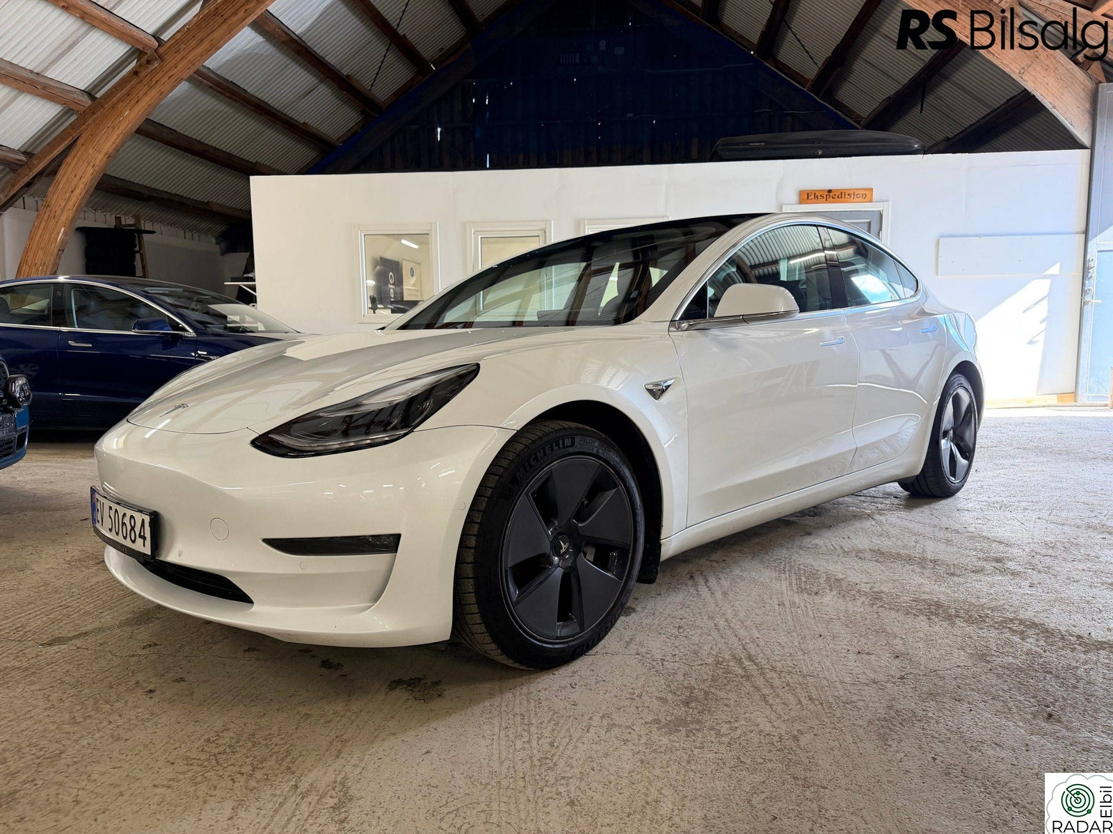 TESLA Model 3 LONG RANGE/FSD/AWD/SKINN/VELHOLDT