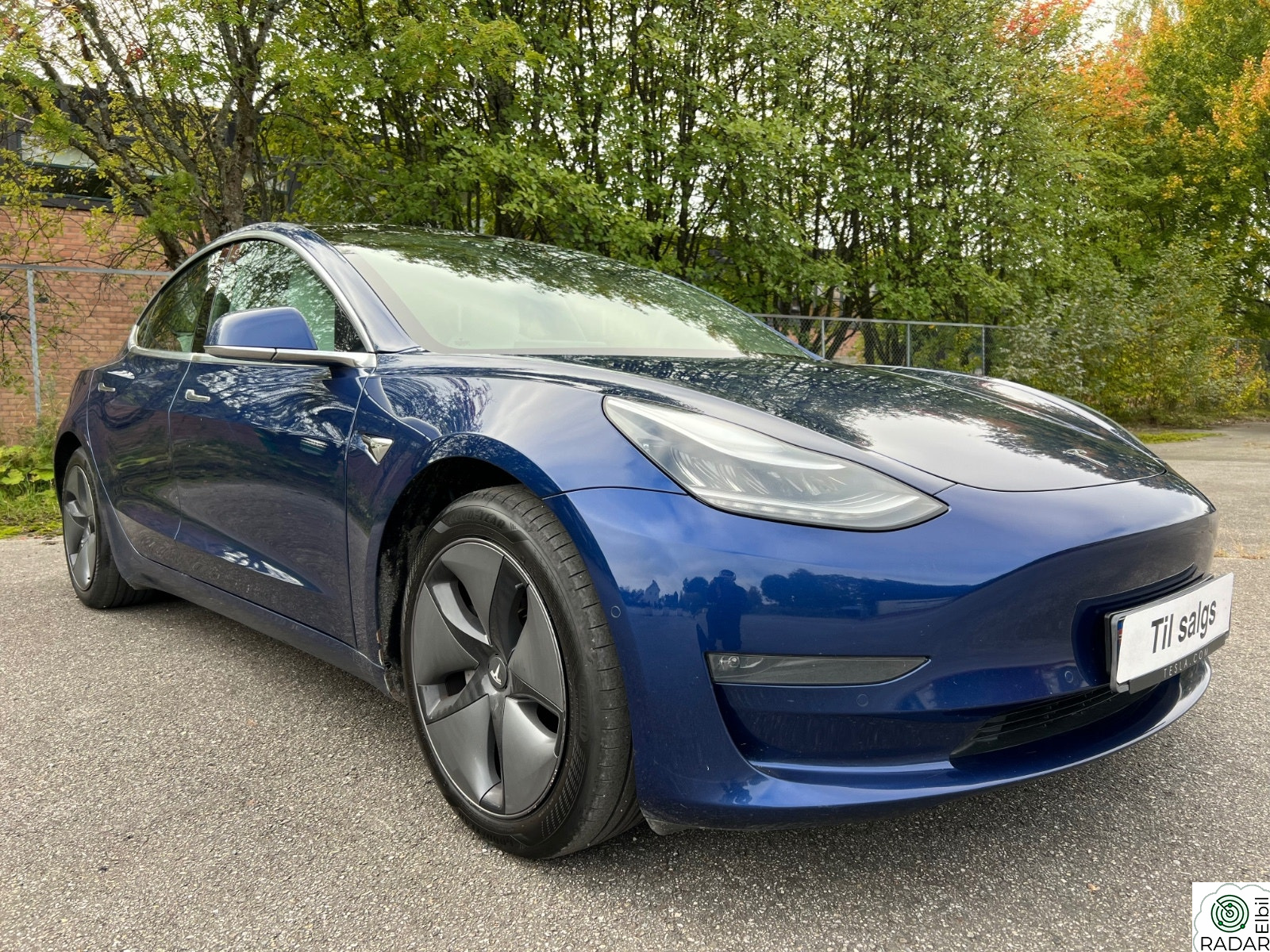 TESLA Model 3 Long Range AWD/Autopilot/RyggeK/Keyless/Cruise/+++