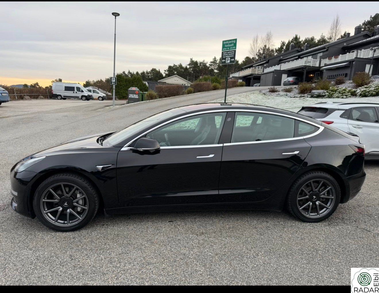TESLA Model 3 Long Range AWD