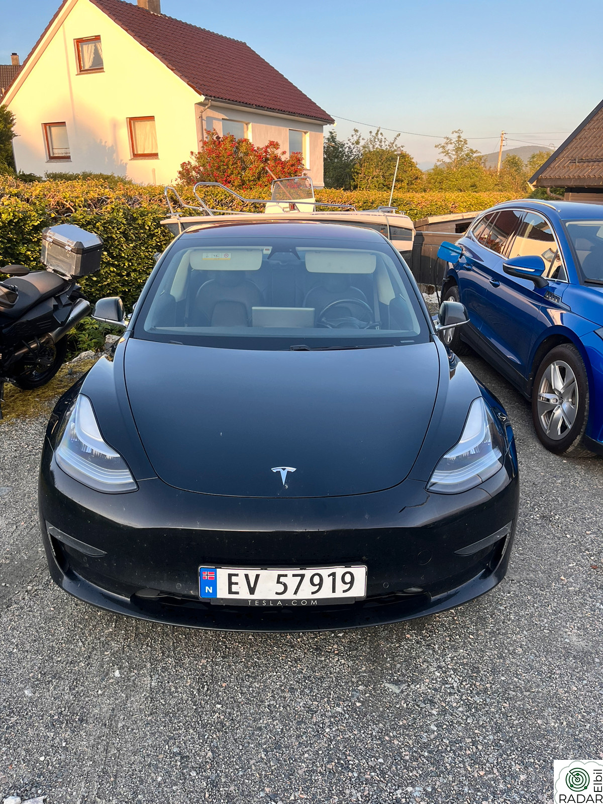 TESLA Model 3 Long Range AWD