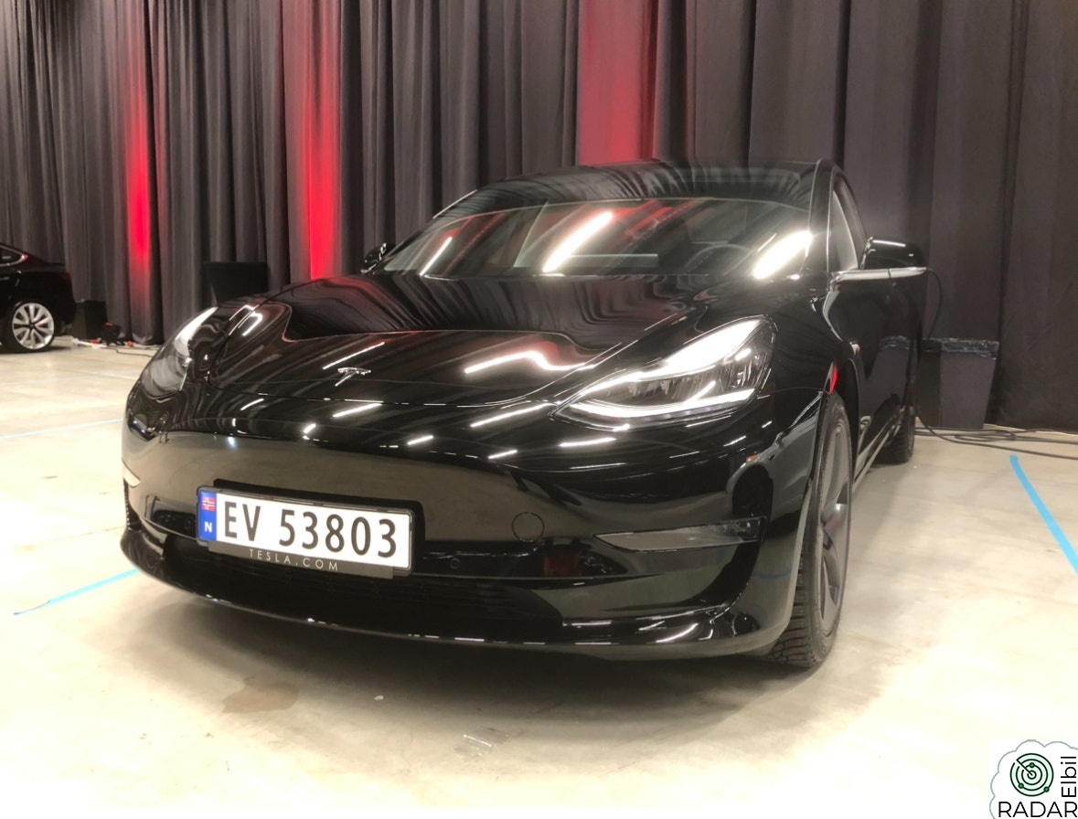 TESLA Model 3 Long Range AWD