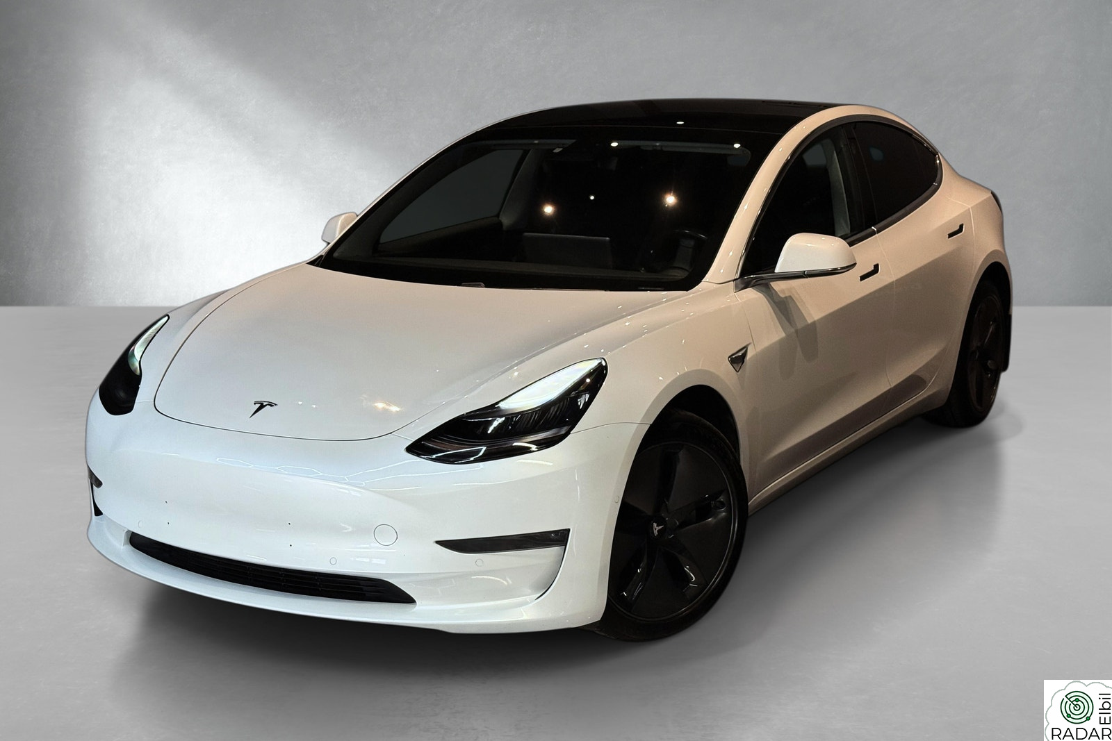 TESLA Model 3 Long Range AWD 2019 | FSD| 560km