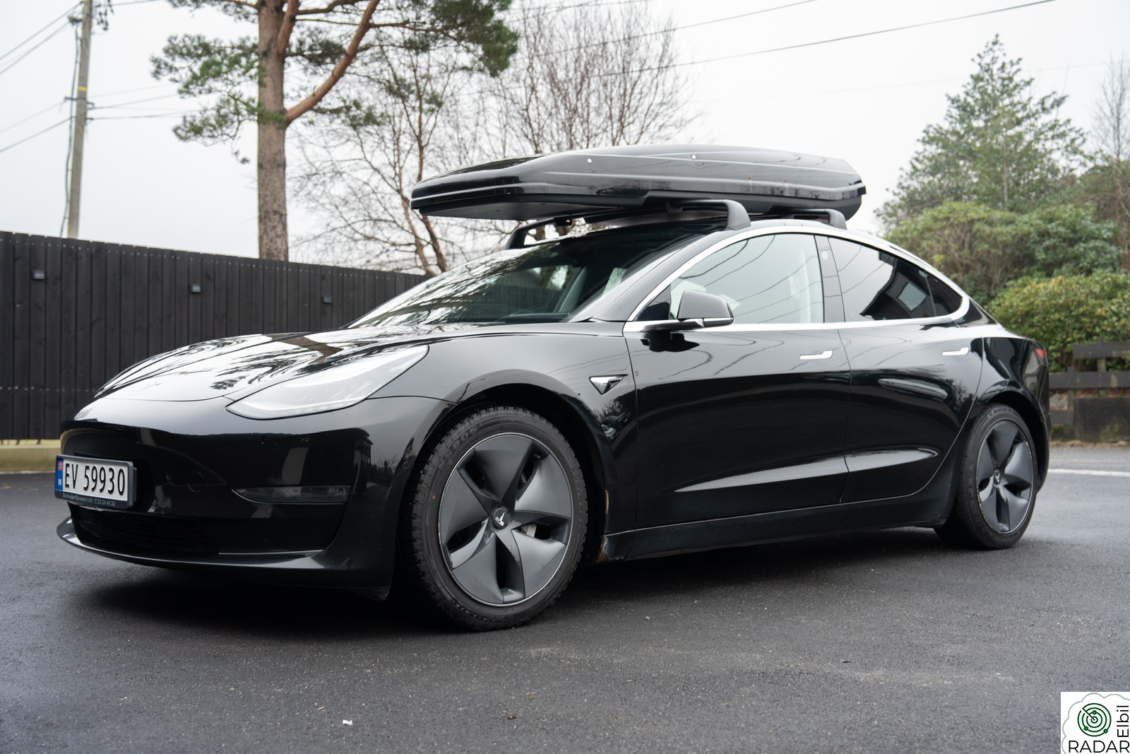 TESLA Model 3 Long Range AWD