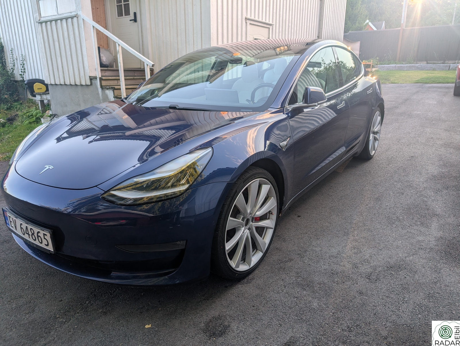 TESLA Model 3 Performance AWD