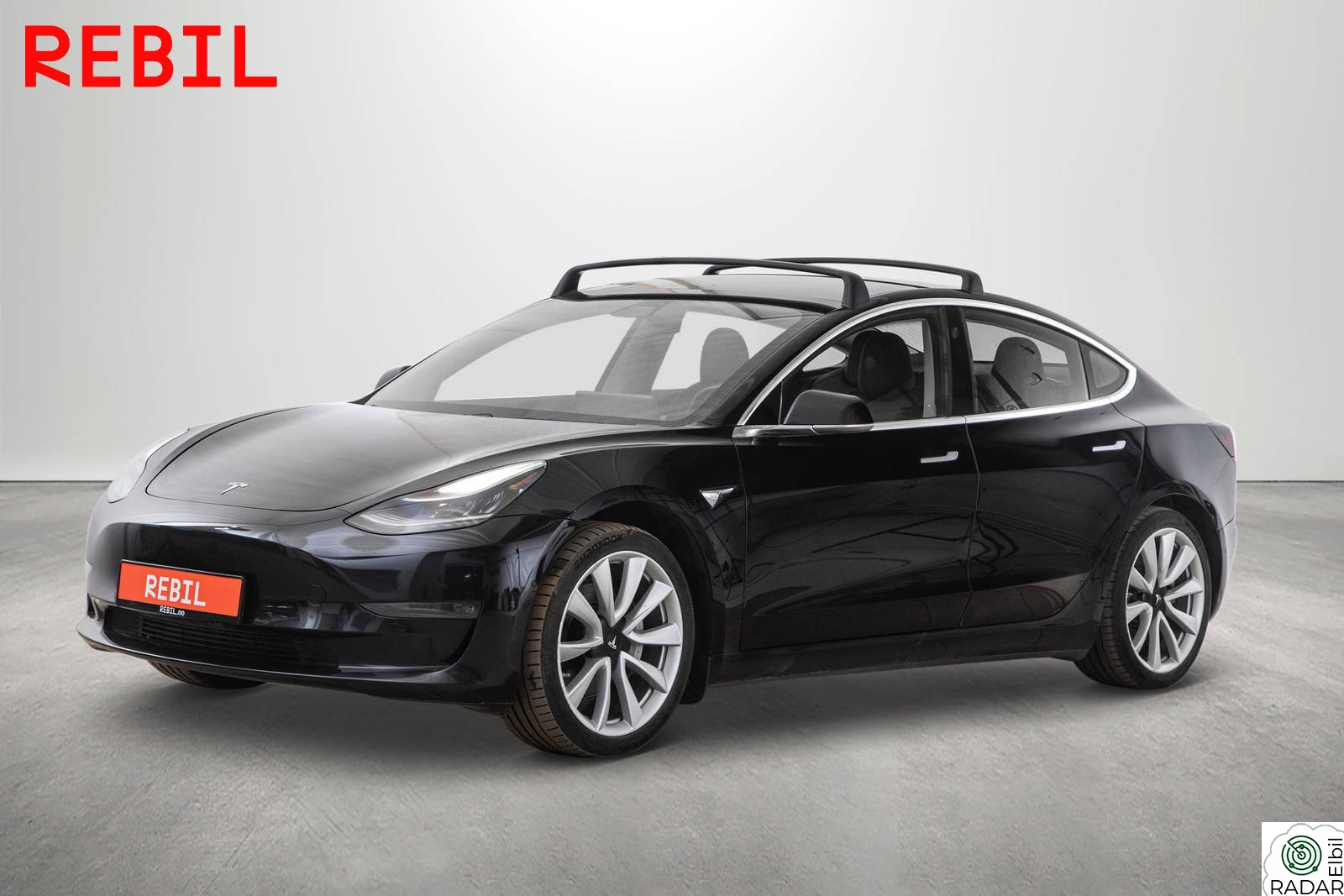 TESLA Model 3 560km (WLTP)/LR/AWD/MCU2/Navi/R.kam/Pano/AP