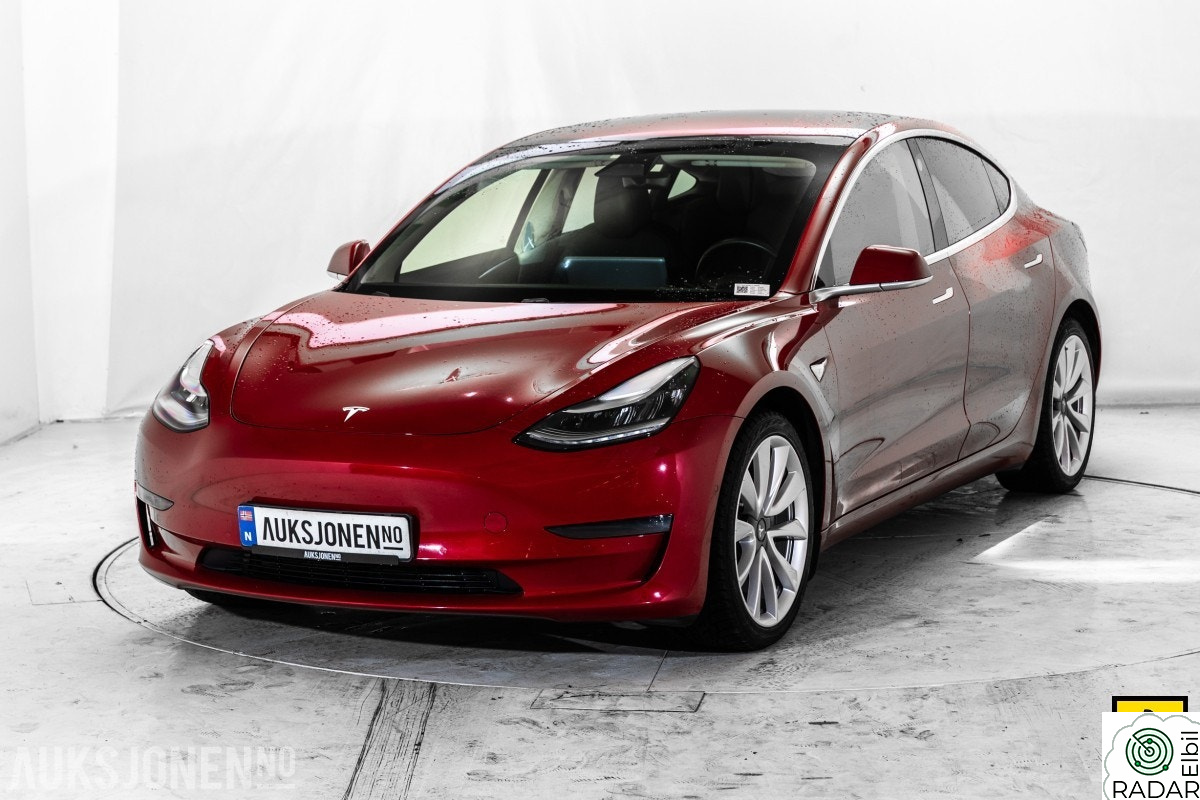TESLA Model 3 LRDM AWD PANORAMA PREMIUM INTERIØR & LYD