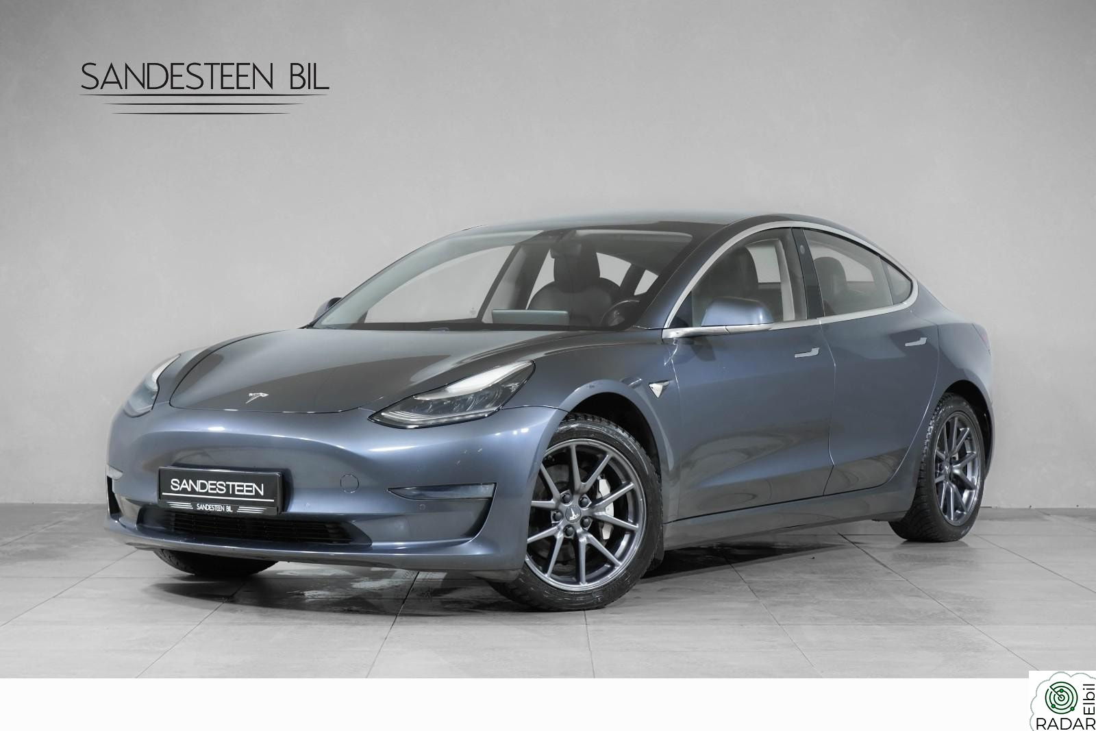 TESLA Model 3 560KM WLTP LONG RANGE/HENGERFESTE/PANORAMA/VINTERPAKKE