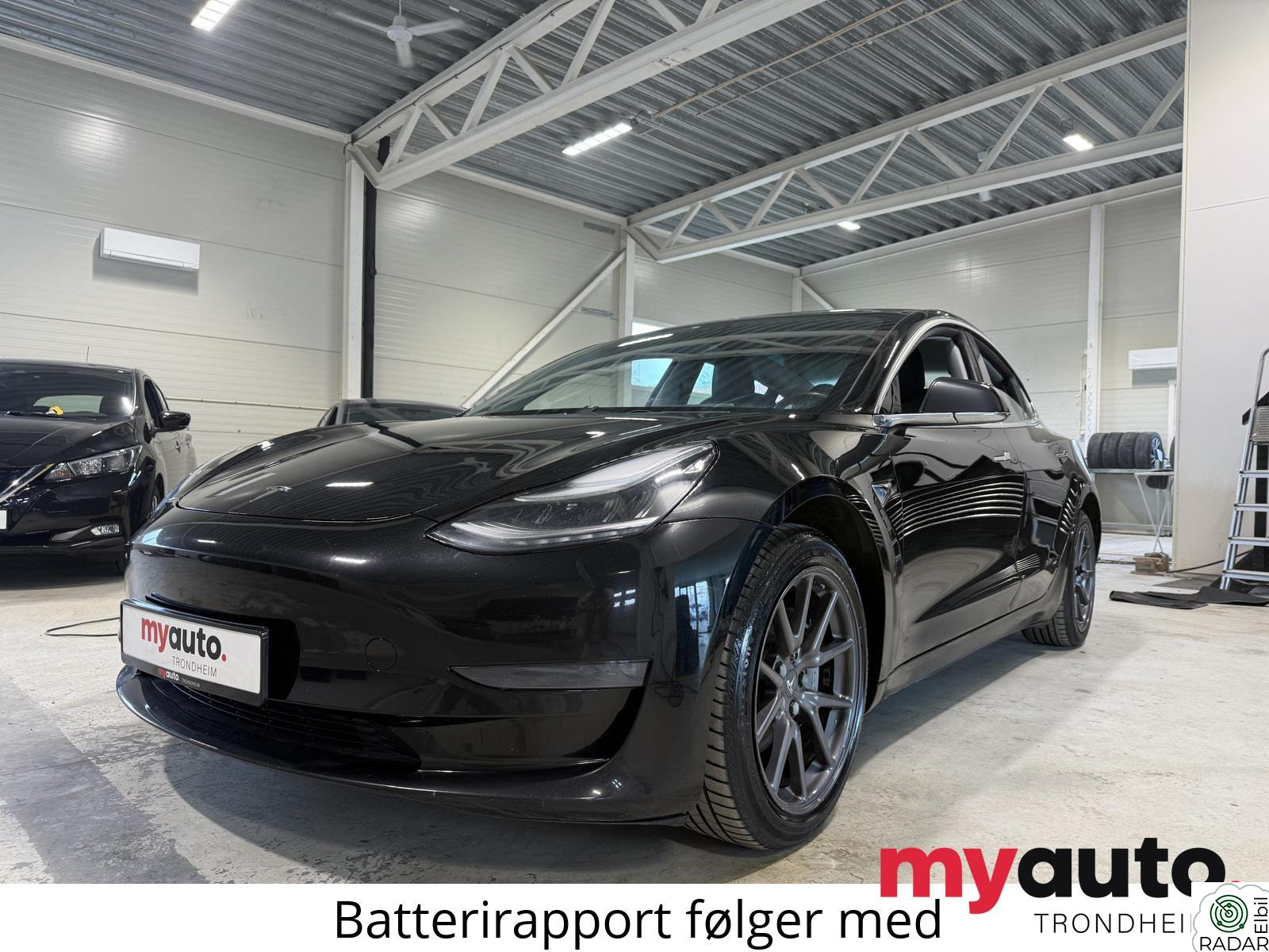 TESLA Model 3 LR/4x4/Skinn/Navi/Dab+/Panorama/Acc ++