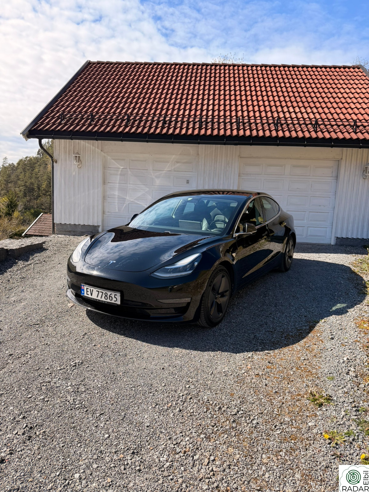 TESLA Model 3 Long Range AWD