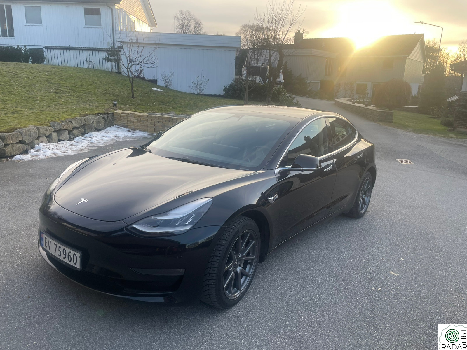 TESLA Model 3 Long Range AWD